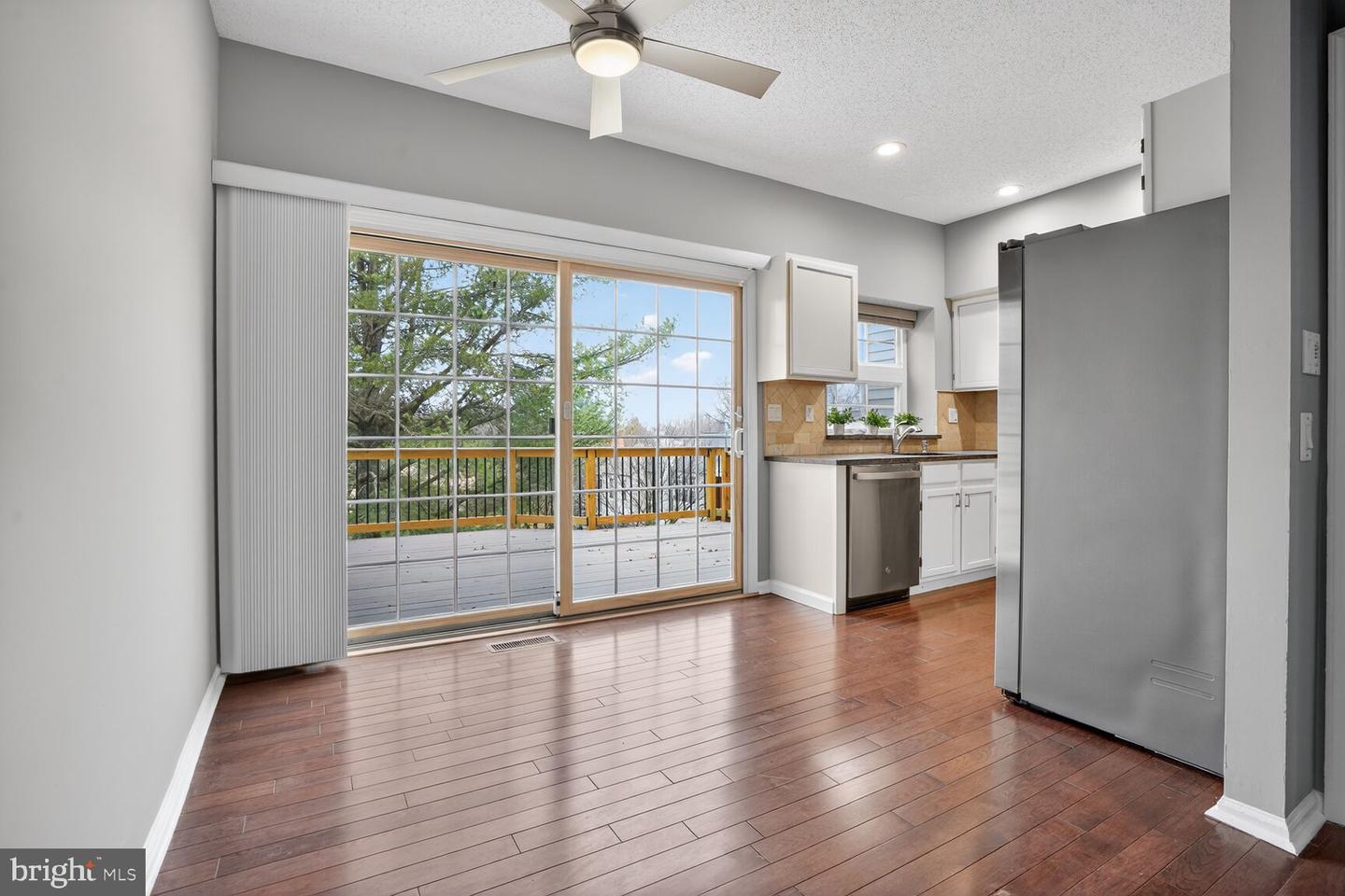 12105 WEDGEWAY PL, FAIRFAX, Virginia 22033, 2 Bedrooms Bedrooms, ,3 BathroomsBathrooms,Residential,For sale,12105 WEDGEWAY PL,VAFX2284396 MLS # VAFX2284396