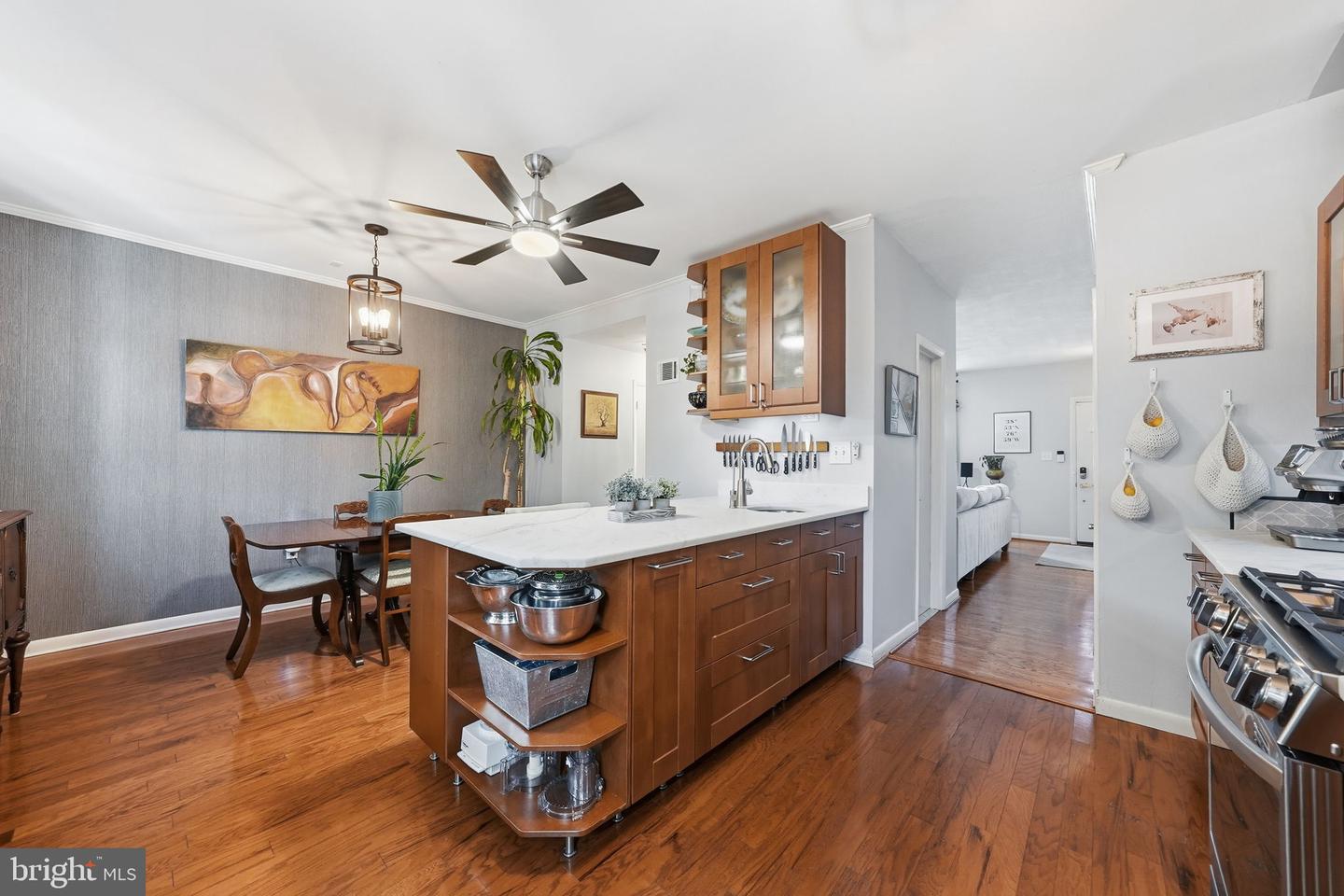 451 15TH ST NE, WASHINGTON, District Of Columbia 20002, 3 Bedrooms Bedrooms, ,2 BathroomsBathrooms,Residential,For sale,451 15TH ST NE,DCDC2240038 MLS # DCDC2240038