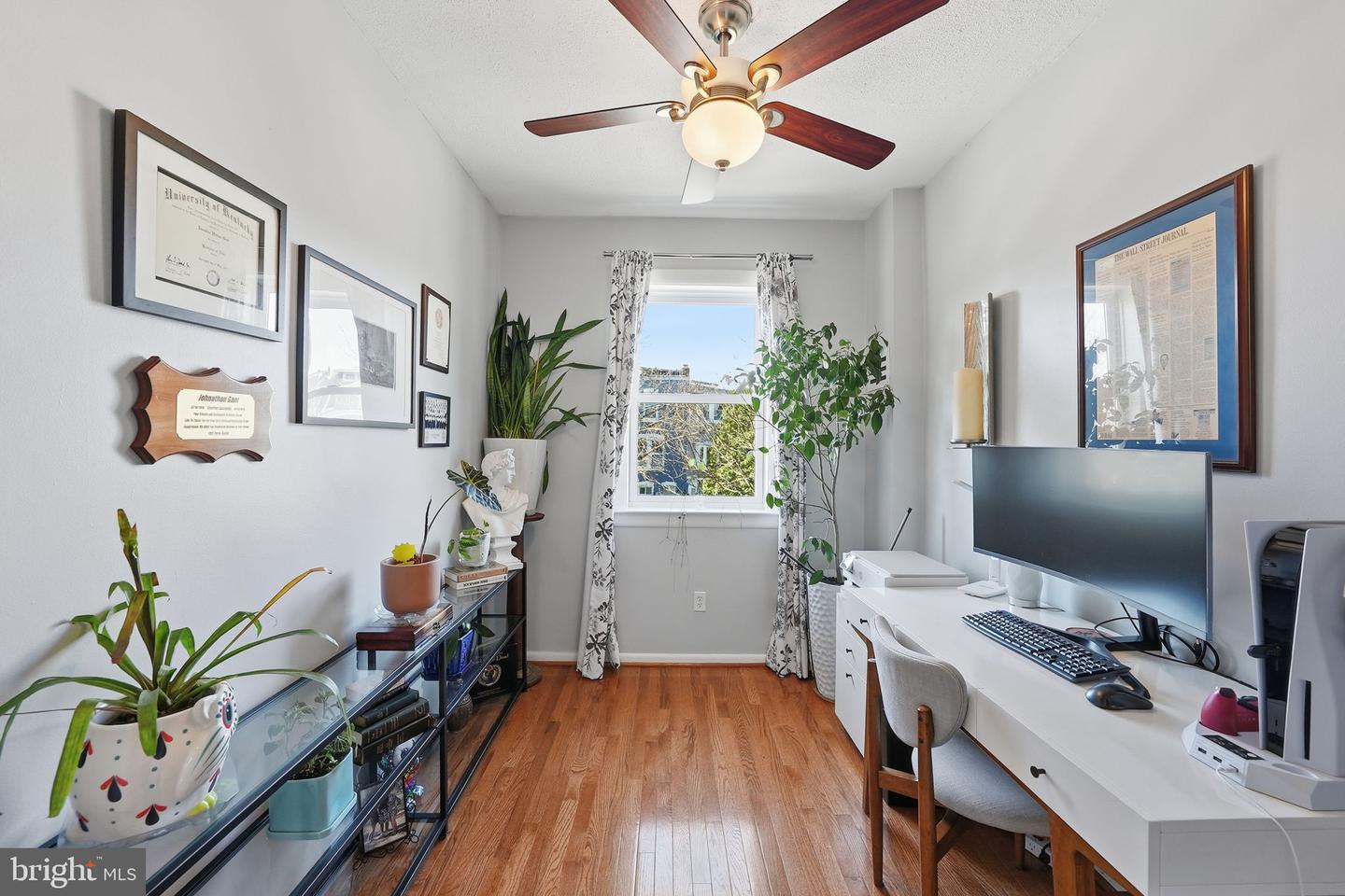 451 15TH ST NE, WASHINGTON, District Of Columbia 20002, 3 Bedrooms Bedrooms, ,2 BathroomsBathrooms,Residential,For sale,451 15TH ST NE,DCDC2240038 MLS # DCDC2240038