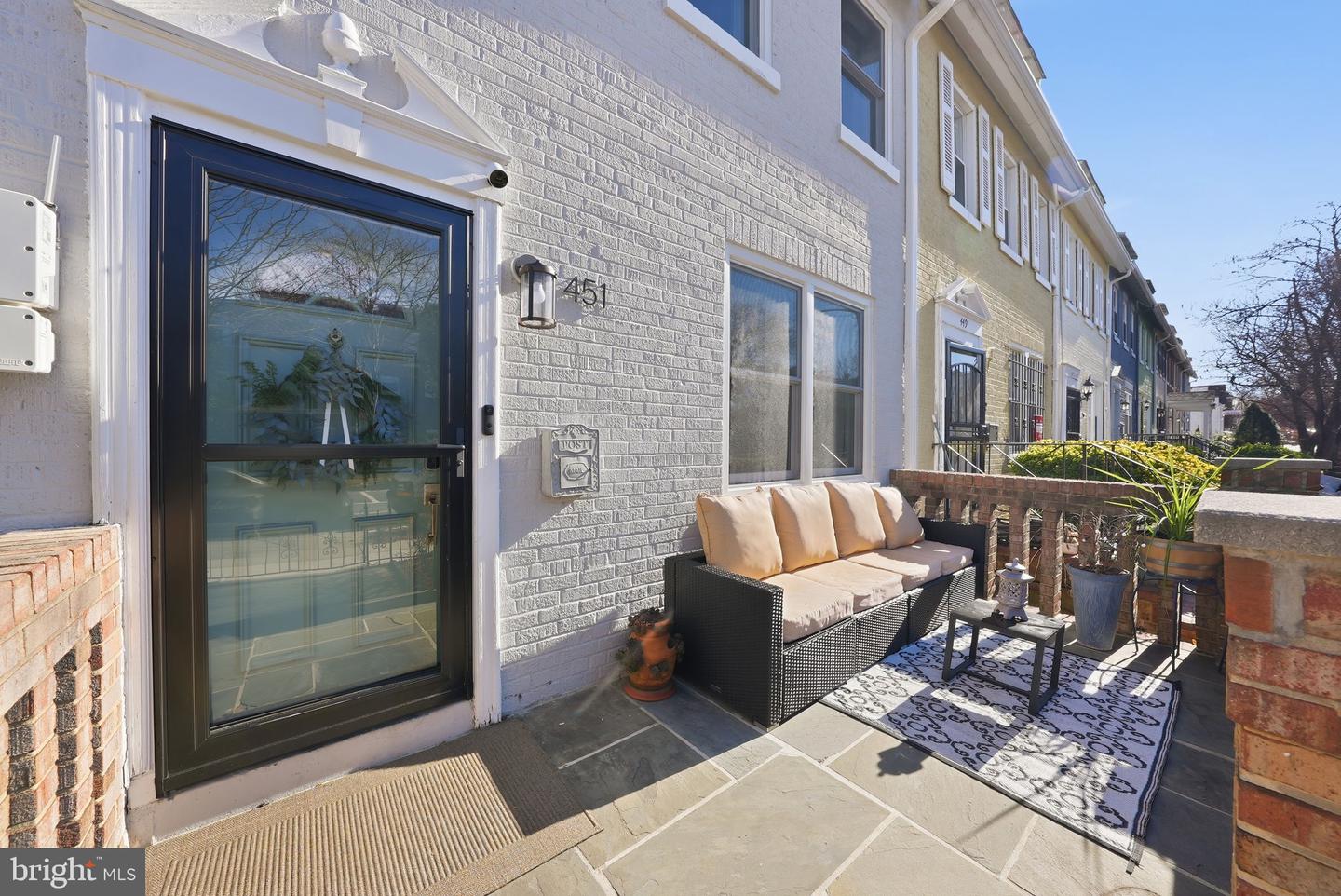 451 15TH ST NE, WASHINGTON, District Of Columbia 20002, 3 Bedrooms Bedrooms, ,2 BathroomsBathrooms,Residential,For sale,451 15TH ST NE,DCDC2240038 MLS # DCDC2240038