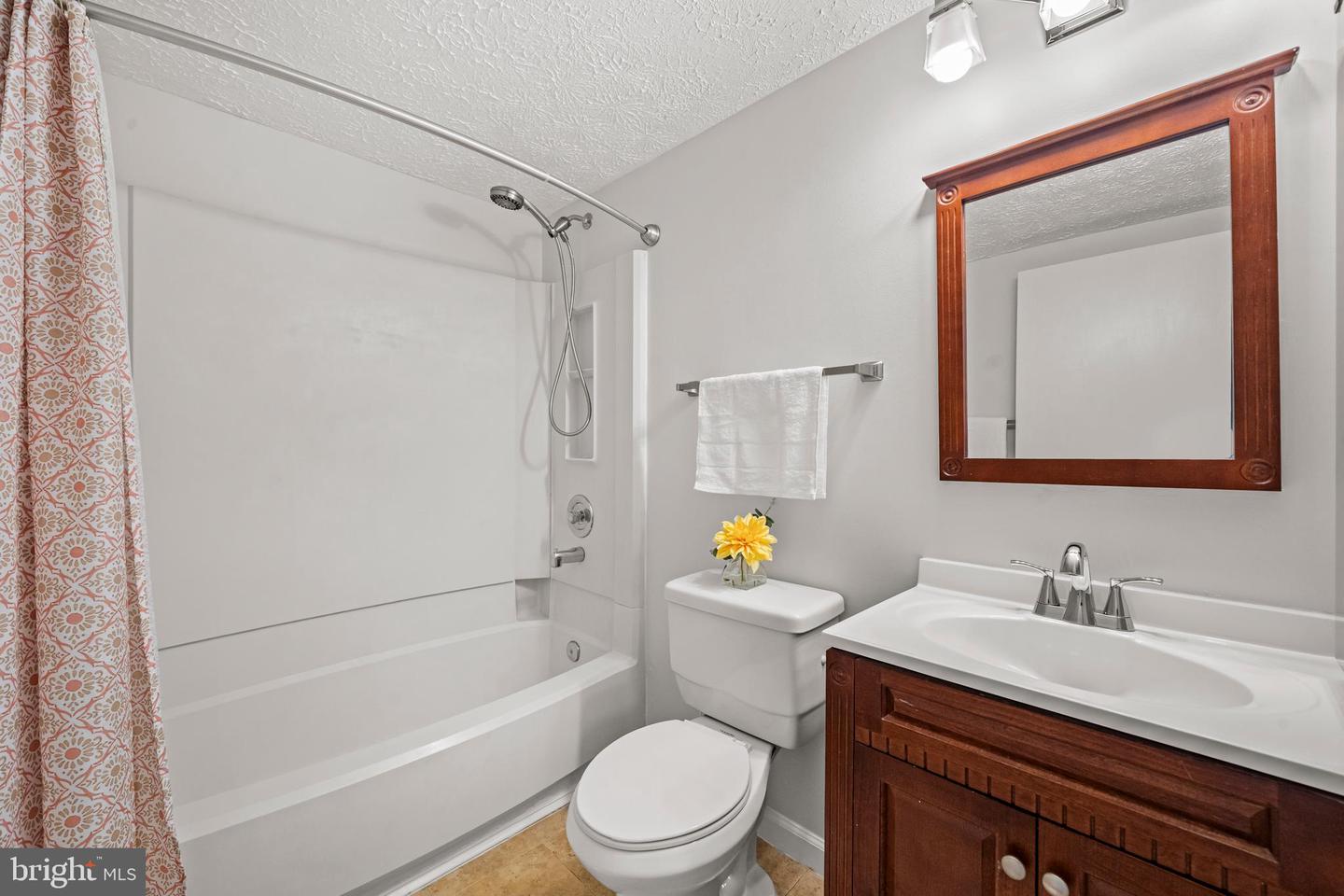 1622 BARNSTEAD DR, RESTON, Virginia 20194, 3 Bedrooms Bedrooms, ,2 BathroomsBathrooms,Residential,For sale,1622 BARNSTEAD DR,VAFX2284434 MLS # VAFX2284434 1622 BARNSTEAD DR, RESTON, Virginia 20194, 3 Bedrooms Bedrooms, ,2 BathroomsBathrooms,Residential,For sale,1622 BARNSTEAD DR,VAFX2284434 MLS # VAFX2284434