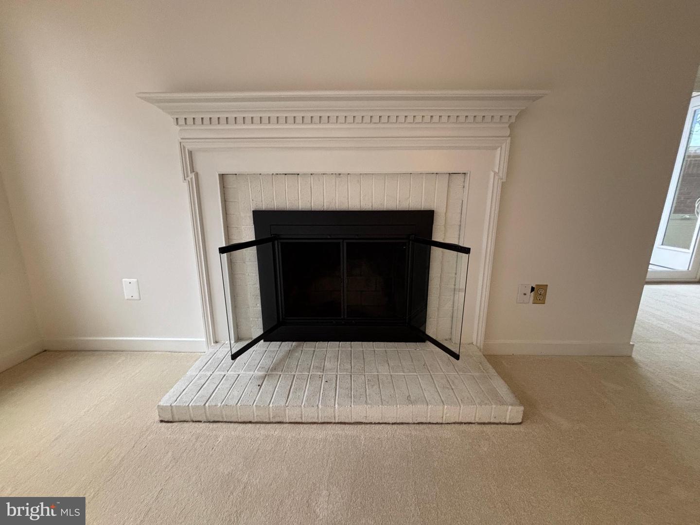 5526 LANGSTON BLVD #11-E, ARLINGTON, Virginia 22207, 1 Bedroom Bedrooms, ,1 BathroomBathrooms,Residential,For sale,5526 LANGSTON BLVD #11-E,VAAR2067414 MLS # VAAR2067414