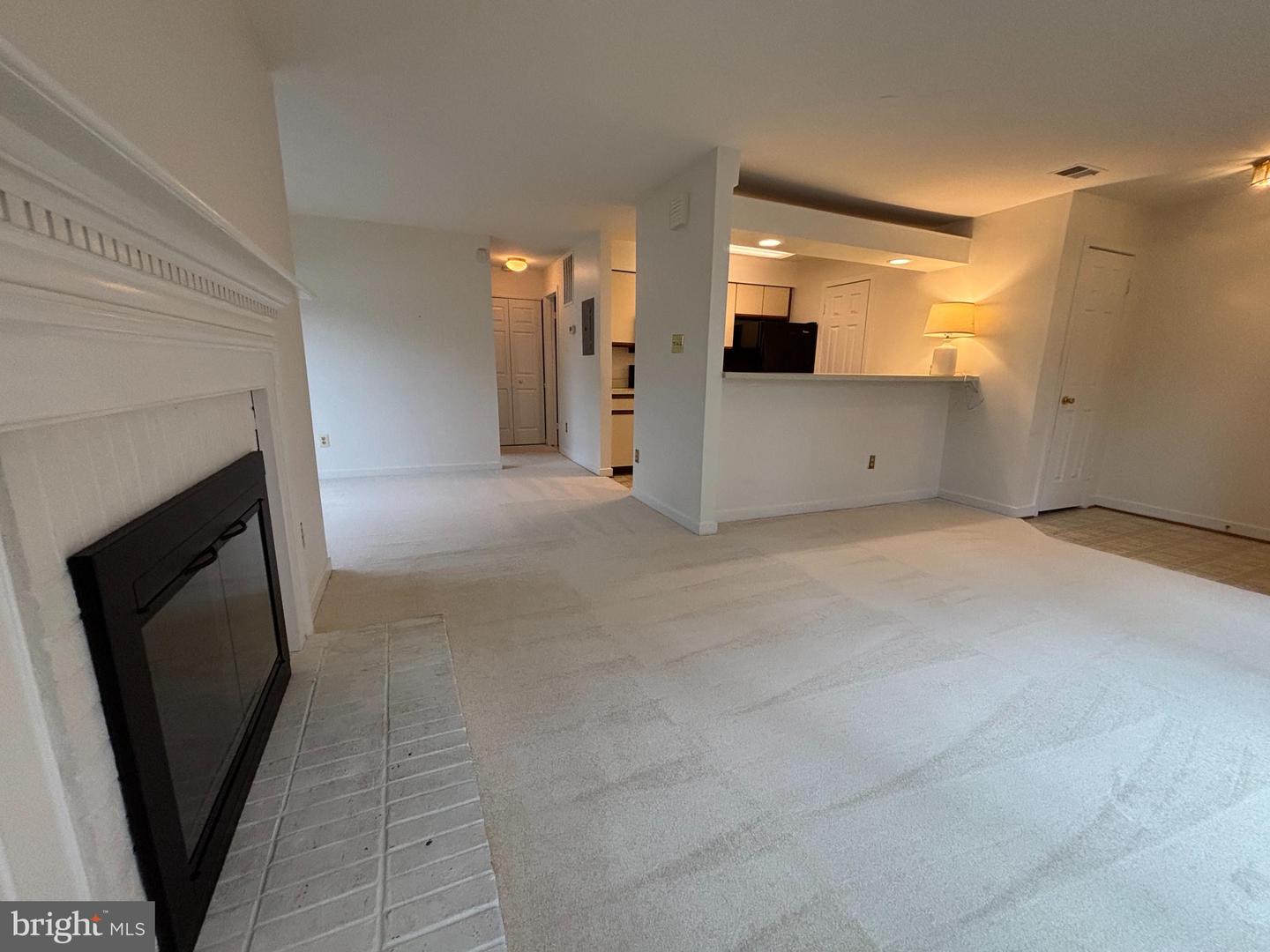 5526 LANGSTON BLVD #11-E, ARLINGTON, Virginia 22207, 1 Bedroom Bedrooms, ,1 BathroomBathrooms,Residential,For sale,5526 LANGSTON BLVD #11-E,VAAR2067414 MLS # VAAR2067414