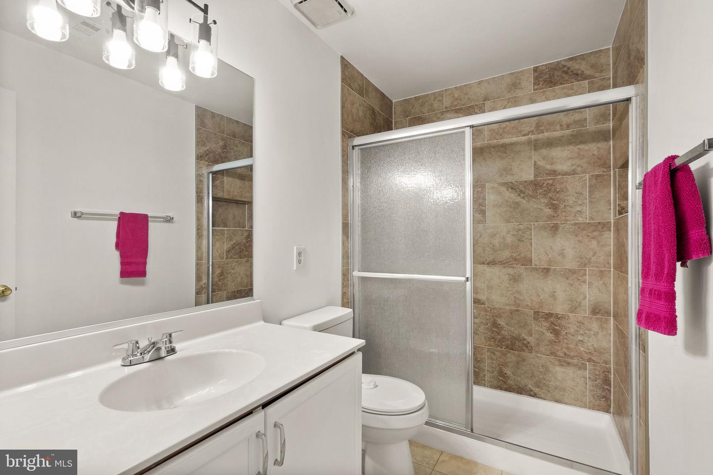 8003 COPPERFIELD WAY, MANASSAS, Virginia 20109, 2 Bedrooms Bedrooms, ,2 BathroomsBathrooms,Residential,For sale,8003 COPPERFIELD WAY,VAPW2110062 MLS # VAPW2110062