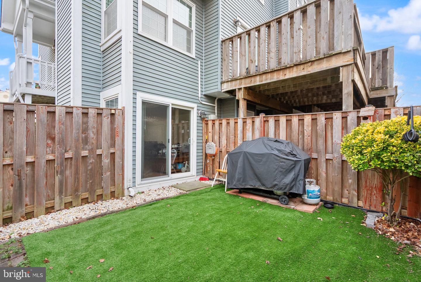 8003 COPPERFIELD WAY, MANASSAS, Virginia 20109, 2 Bedrooms Bedrooms, ,2 BathroomsBathrooms,Residential,For sale,8003 COPPERFIELD WAY,VAPW2110062 MLS # VAPW2110062