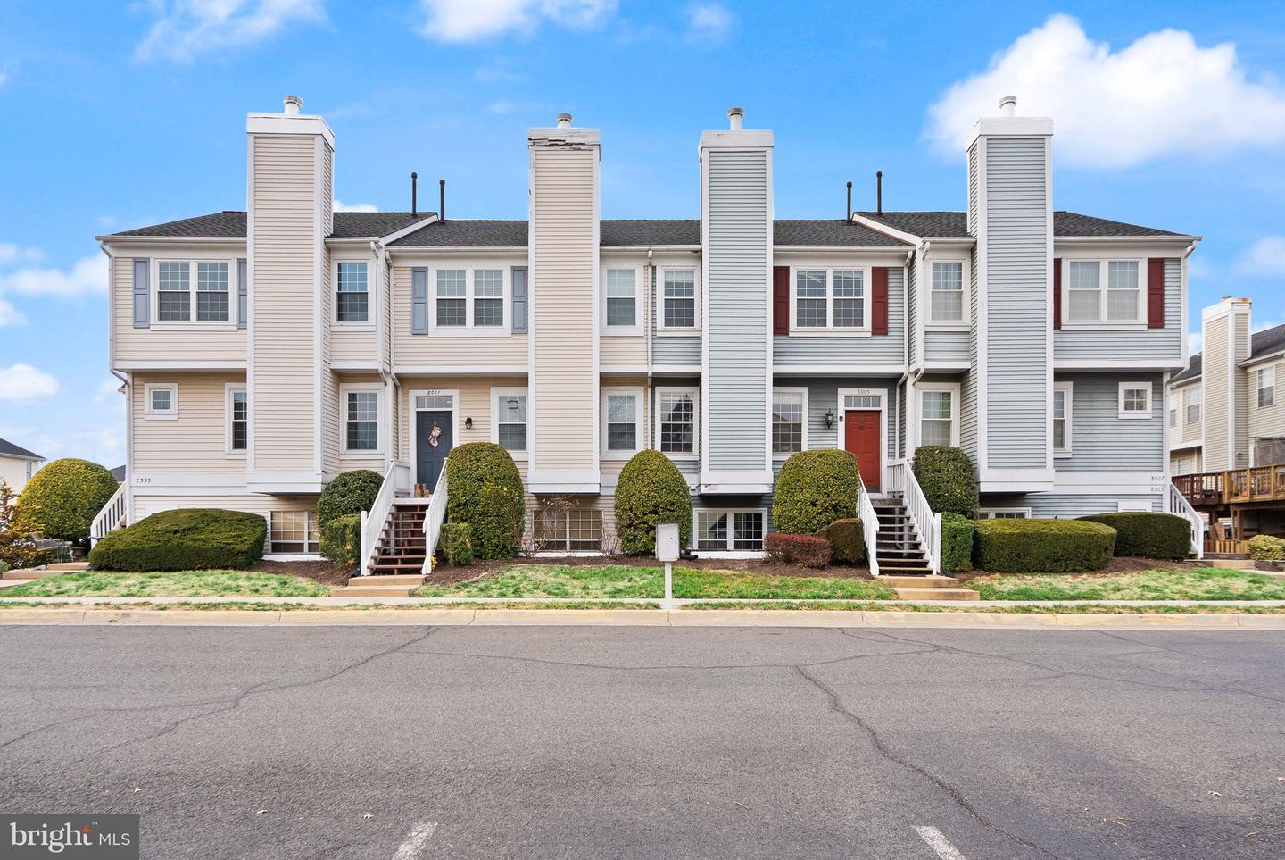 8003 COPPERFIELD WAY, MANASSAS, Virginia 20109, 2 Bedrooms Bedrooms, ,2 BathroomsBathrooms,Residential,For sale,8003 COPPERFIELD WAY,VAPW2110062 MLS # VAPW2110062