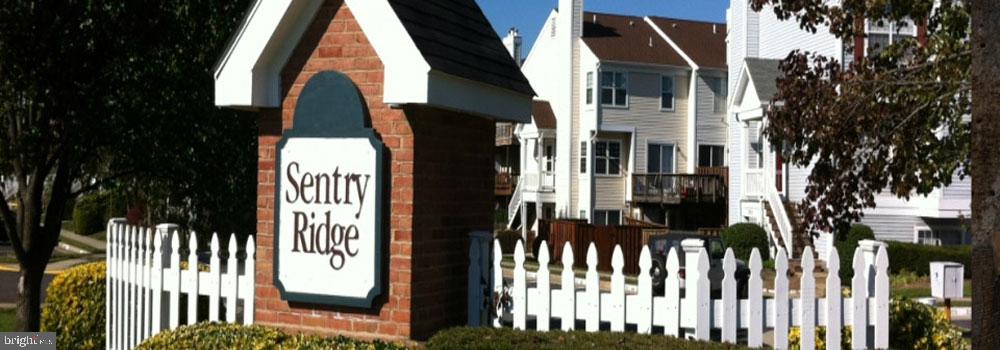 8003 COPPERFIELD WAY, MANASSAS, Virginia 20109, 2 Bedrooms Bedrooms, ,2 BathroomsBathrooms,Residential,For sale,8003 COPPERFIELD WAY,VAPW2110062 MLS # VAPW2110062