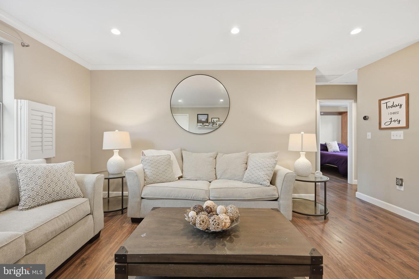 4608 28TH RD S #B, ARLINGTON, Virginia 22206, 2 Bedrooms Bedrooms, 3 Rooms Rooms,1 BathroomBathrooms,Residential,For sale,4608 28TH RD S #B,VAAR2067444 MLS # VAAR2067444