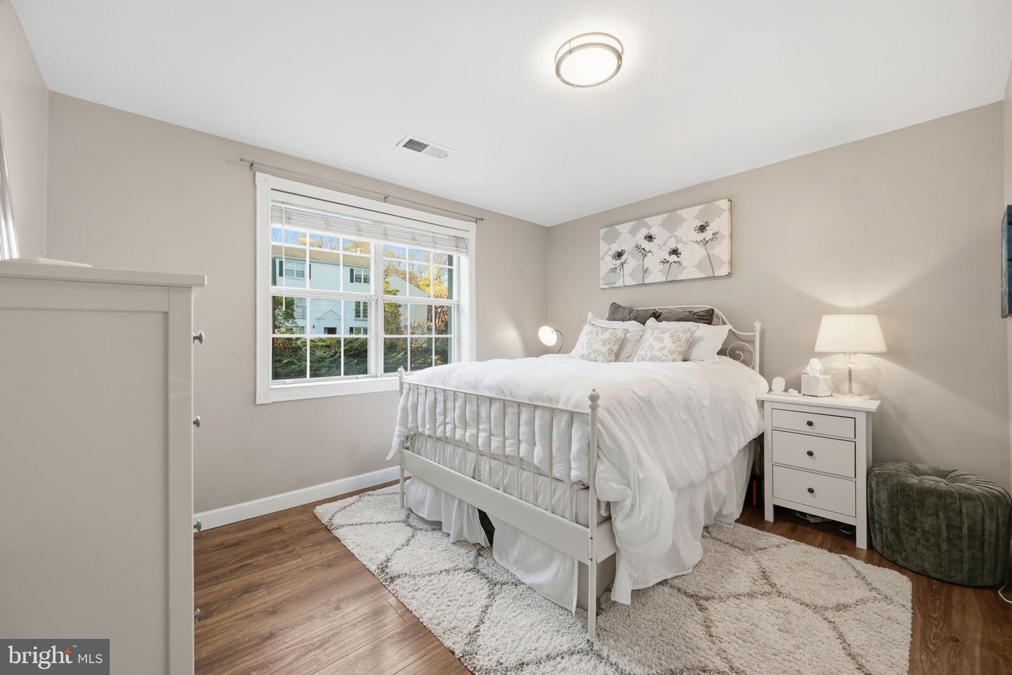 4608 28TH RD S #B, ARLINGTON, Virginia 22206, 2 Bedrooms Bedrooms, 3 Rooms Rooms,1 BathroomBathrooms,Residential,For sale,4608 28TH RD S #B,VAAR2067444 MLS # VAAR2067444