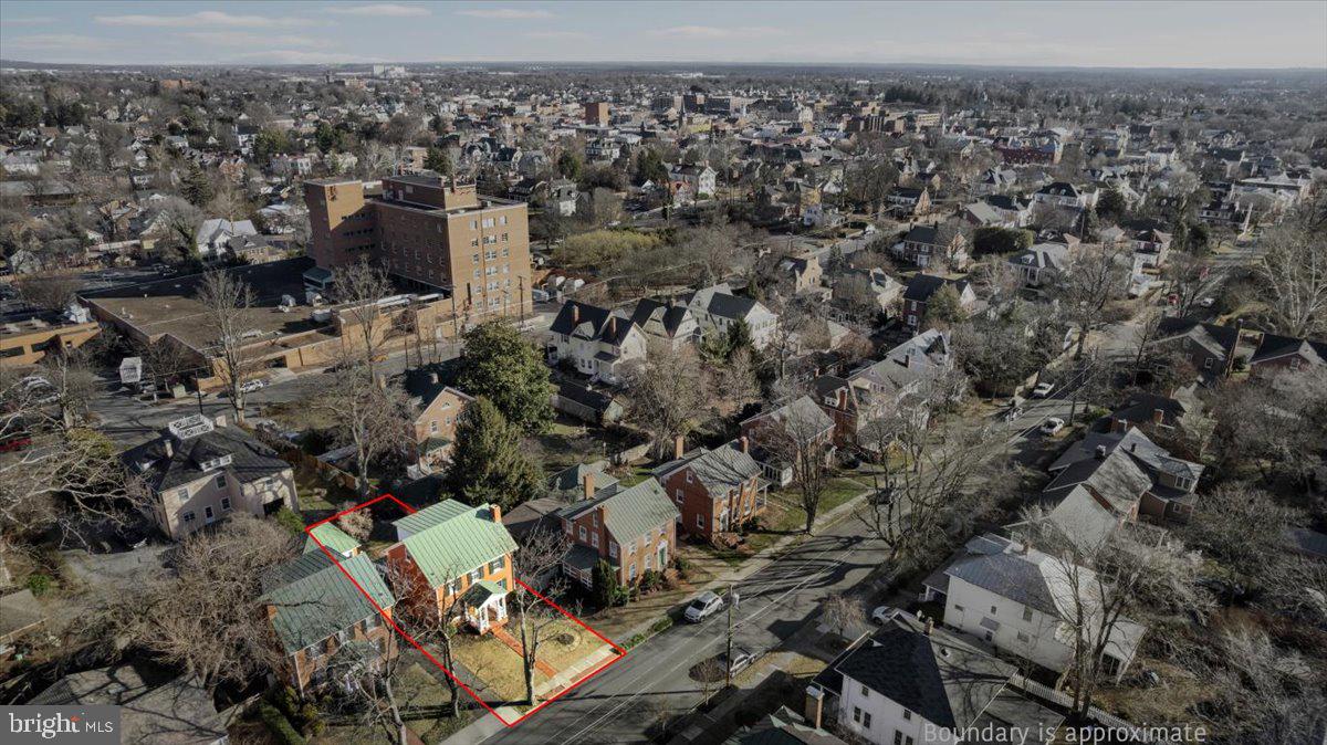 330 W CECIL ST, WINCHESTER, Virginia 22601, 3 Bedrooms Bedrooms, ,2 BathroomsBathrooms,Residential,For sale,330 W CECIL ST,VAWI2009700 MLS # VAWI2009700