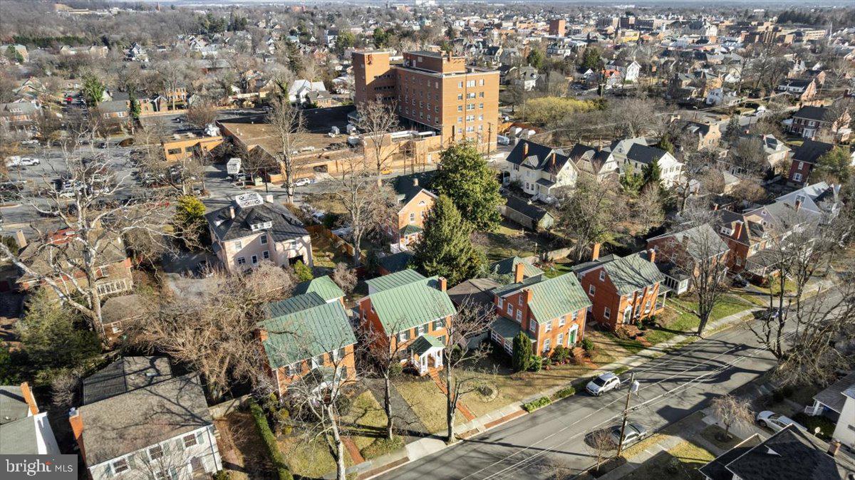 330 W CECIL ST, WINCHESTER, Virginia 22601, 3 Bedrooms Bedrooms, ,2 BathroomsBathrooms,Residential,For sale,330 W CECIL ST,VAWI2009700 MLS # VAWI2009700