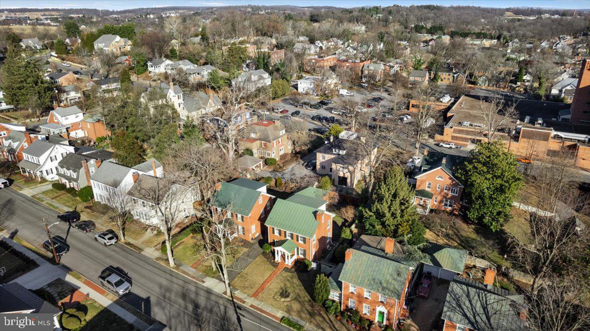 330 W CECIL ST, WINCHESTER, Virginia 22601, 3 Bedrooms Bedrooms, ,2 BathroomsBathrooms,Residential,For sale,330 W CECIL ST,VAWI2009700 MLS # VAWI2009700