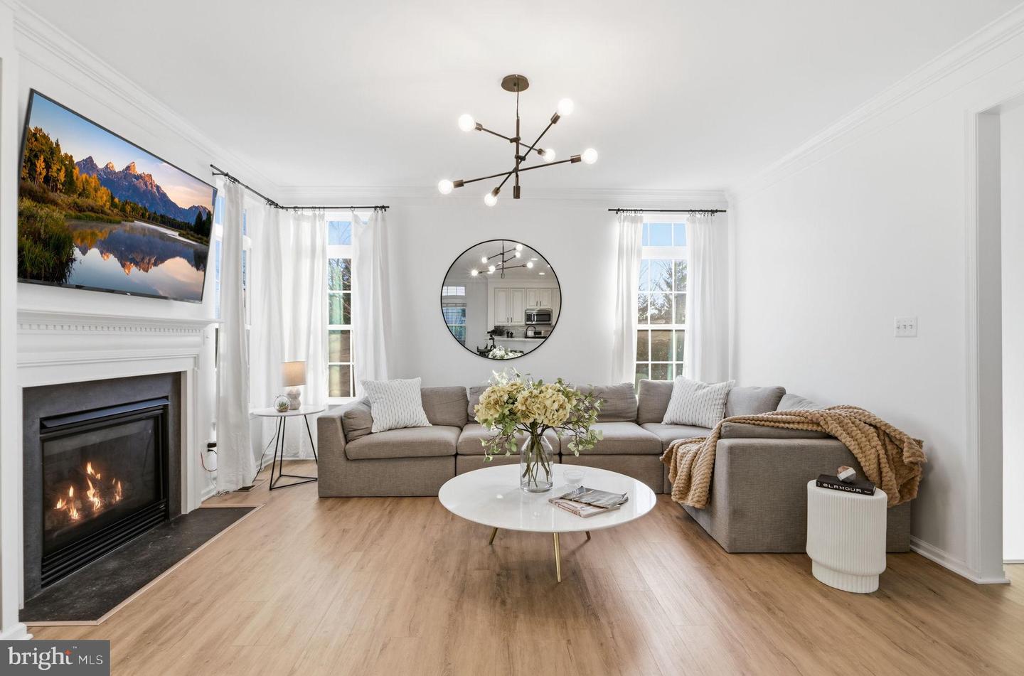 43038 TIPPMAN PL, CHANTILLY, Virginia 20152, 4 Bedrooms Bedrooms, 16 Rooms Rooms,3 BathroomsBathrooms,Residential,For sale,43038 TIPPMAN PL,VALO2113536 MLS # VALO2113536