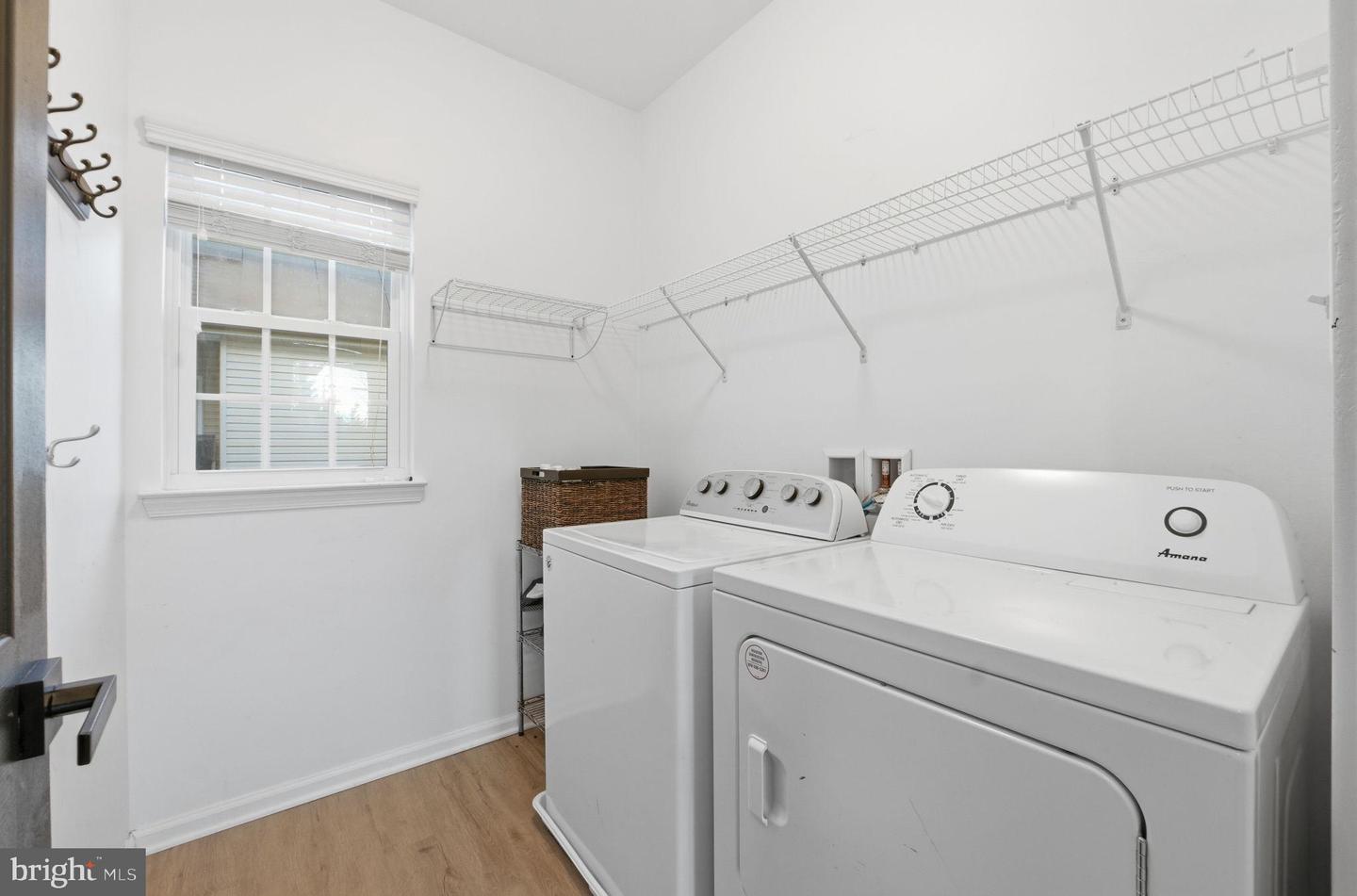 43038 TIPPMAN PL, CHANTILLY, Virginia 20152, 4 Bedrooms Bedrooms, 16 Rooms Rooms,3 BathroomsBathrooms,Residential,For sale,43038 TIPPMAN PL,VALO2113536 MLS # VALO2113536