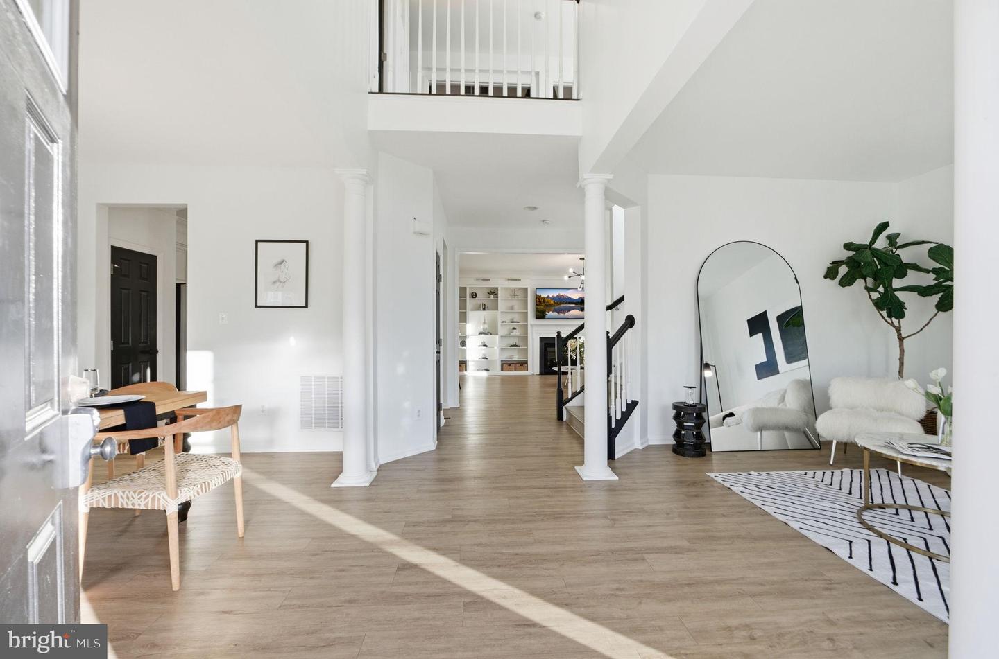 43038 TIPPMAN PL, CHANTILLY, Virginia 20152, 4 Bedrooms Bedrooms, 16 Rooms Rooms,3 BathroomsBathrooms,Residential,For sale,43038 TIPPMAN PL,VALO2113536 MLS # VALO2113536