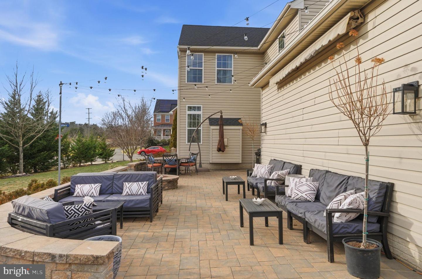 43038 TIPPMAN PL, CHANTILLY, Virginia 20152, 4 Bedrooms Bedrooms, 16 Rooms Rooms,3 BathroomsBathrooms,Residential,For sale,43038 TIPPMAN PL,VALO2113536 MLS # VALO2113536