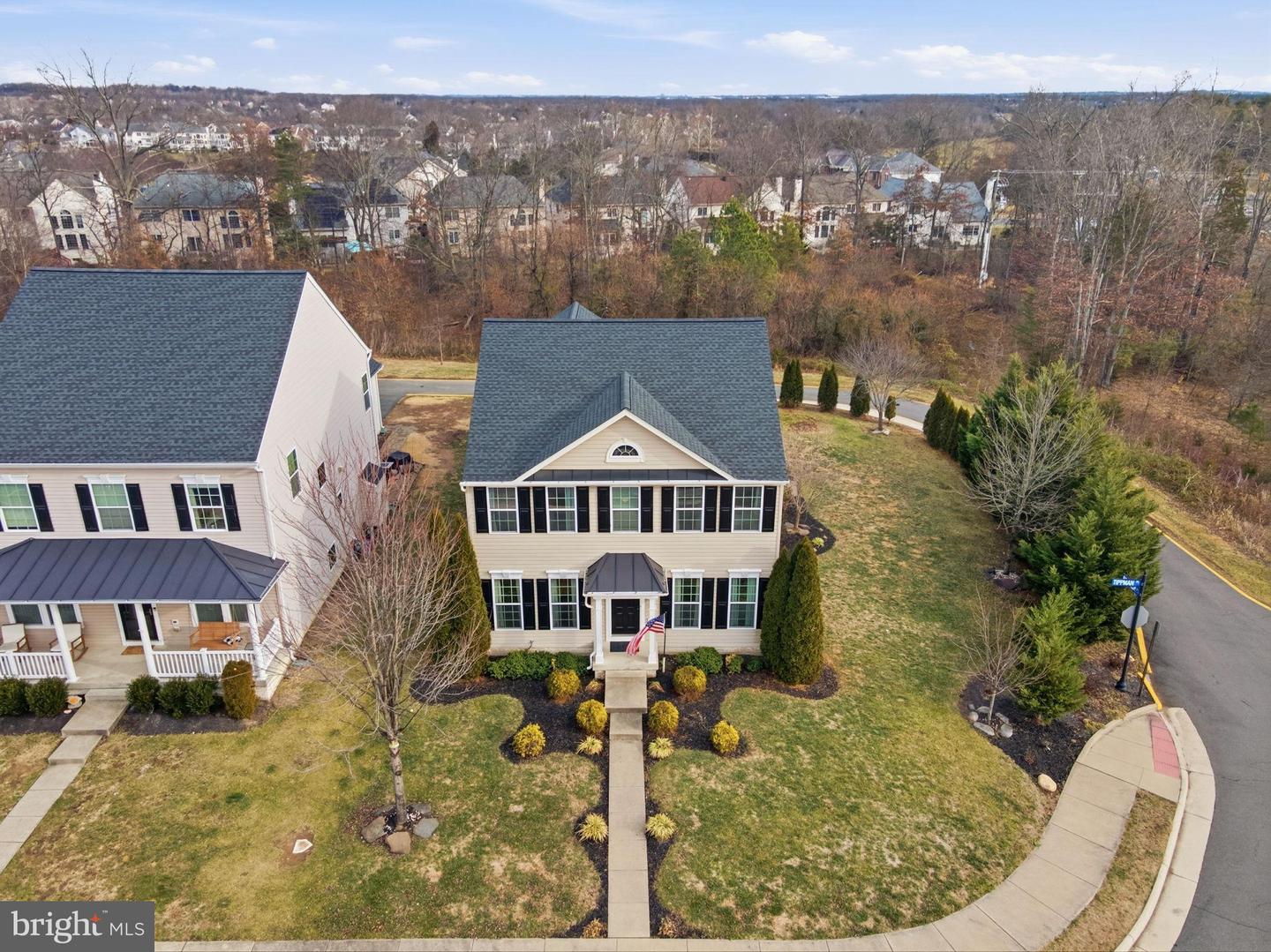 43038 TIPPMAN PL, CHANTILLY, Virginia 20152, 4 Bedrooms Bedrooms, 16 Rooms Rooms,3 BathroomsBathrooms,Residential,For sale,43038 TIPPMAN PL,VALO2113536 MLS # VALO2113536