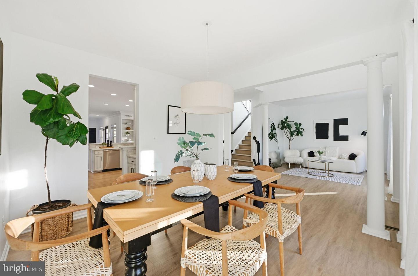 43038 TIPPMAN PL, CHANTILLY, Virginia 20152, 4 Bedrooms Bedrooms, 16 Rooms Rooms,3 BathroomsBathrooms,Residential,For sale,43038 TIPPMAN PL,VALO2113536 MLS # VALO2113536