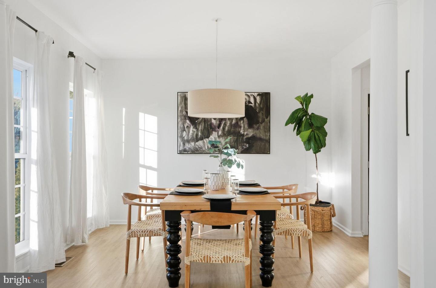 43038 TIPPMAN PL, CHANTILLY, Virginia 20152, 4 Bedrooms Bedrooms, 16 Rooms Rooms,3 BathroomsBathrooms,Residential,For sale,43038 TIPPMAN PL,VALO2113536 MLS # VALO2113536