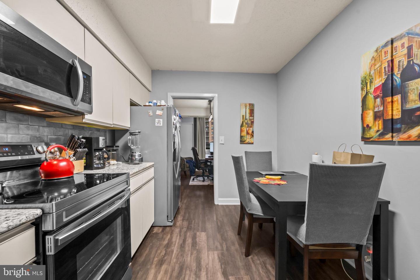 5501 SEMINARY RD #1503S, FALLS CHURCH, Virginia 22041, 1 Bedroom Bedrooms, 4 Rooms Rooms,1 BathroomBathrooms,Residential,For sale,5501 SEMINARY RD #1503S,VAFX2284700 MLS # VAFX2284700