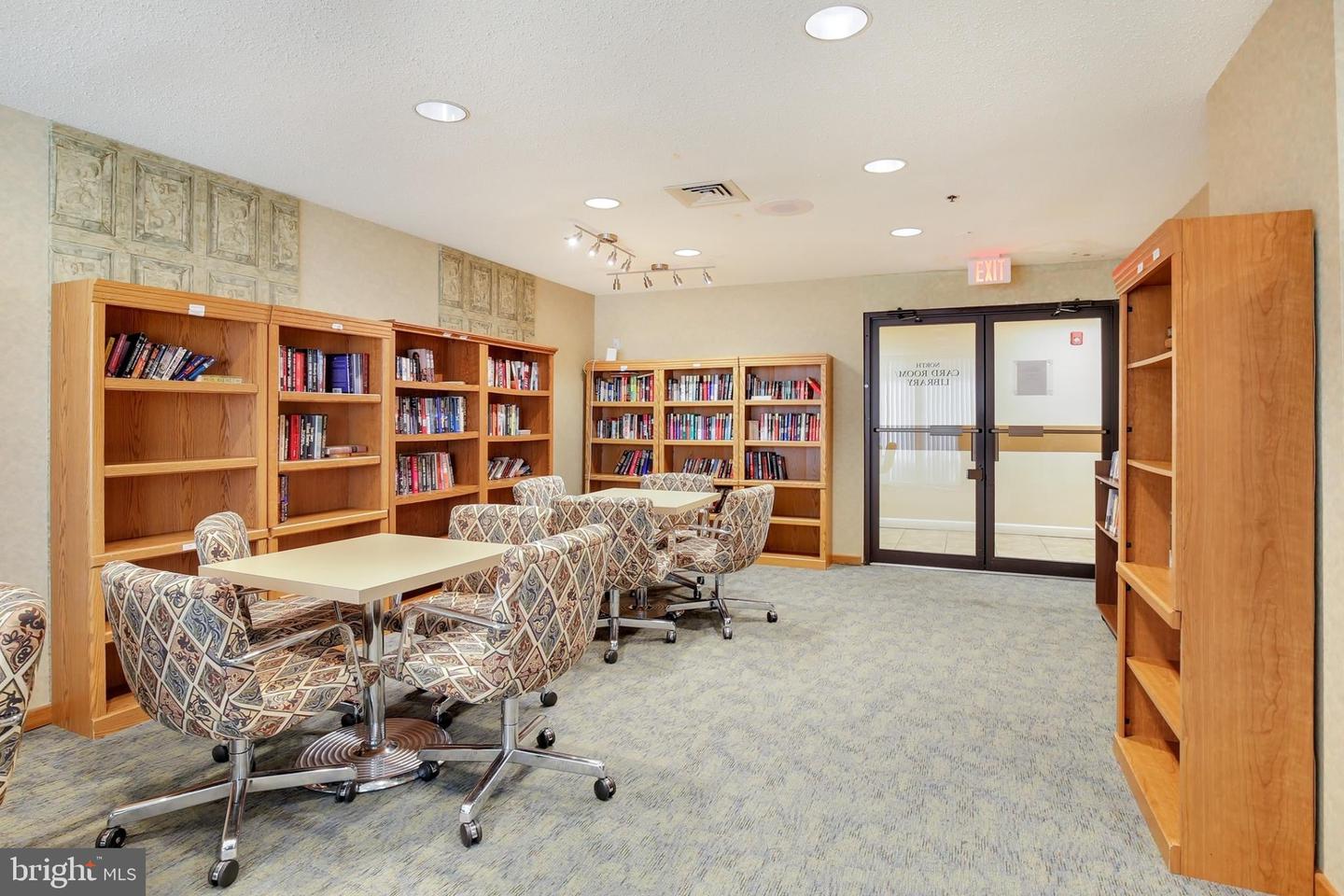 5501 SEMINARY RD #1503S, FALLS CHURCH, Virginia 22041, 1 Bedroom Bedrooms, 4 Rooms Rooms,1 BathroomBathrooms,Residential,For sale,5501 SEMINARY RD #1503S,VAFX2284700 MLS # VAFX2284700