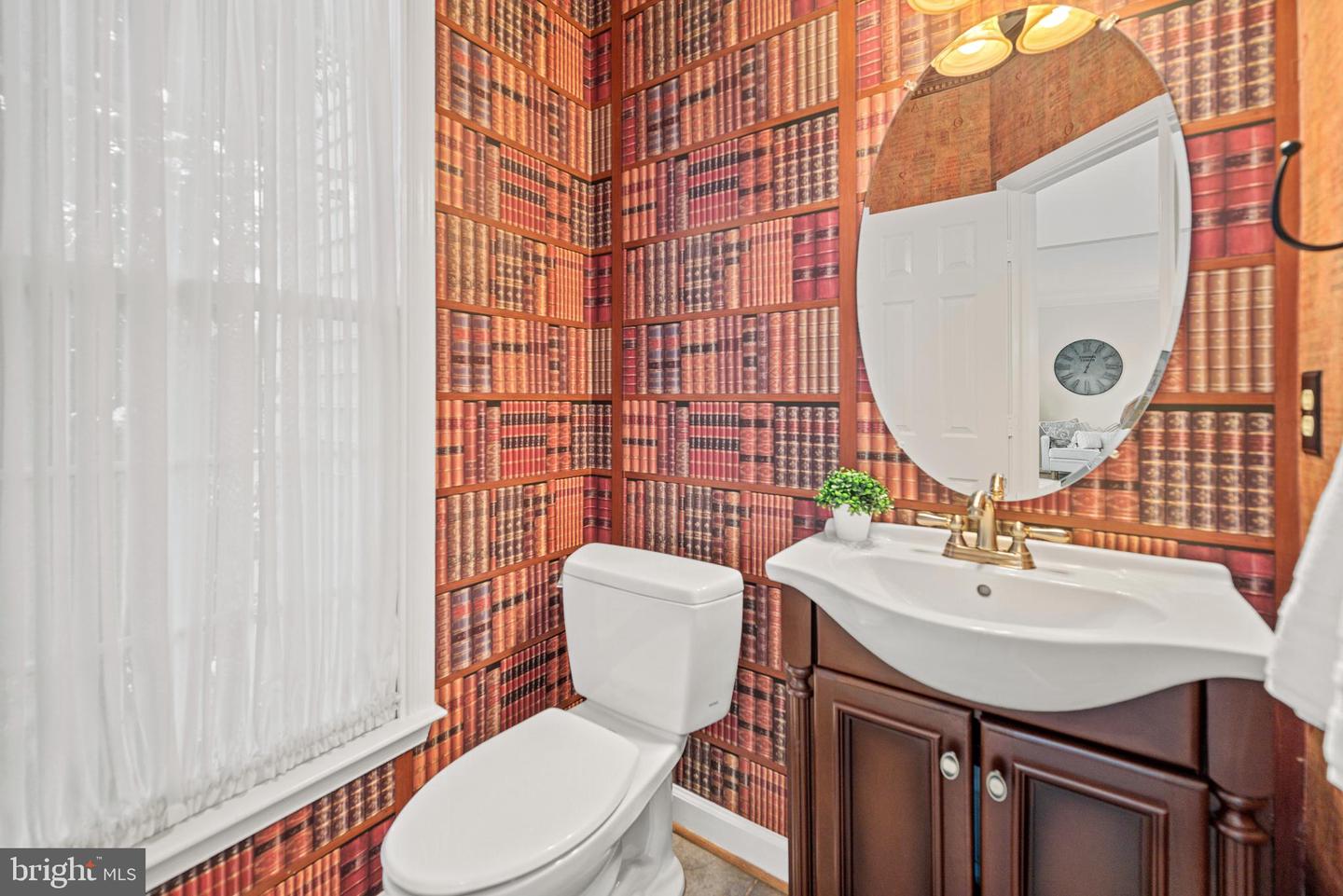 13100 ROCKPOINTE CT, CLIFTON, Virginia 20124, 4 Bedrooms Bedrooms, ,3 BathroomsBathrooms,Residential,For sale,13100 ROCKPOINTE CT,VAFX2284712 MLS # VAFX2284712