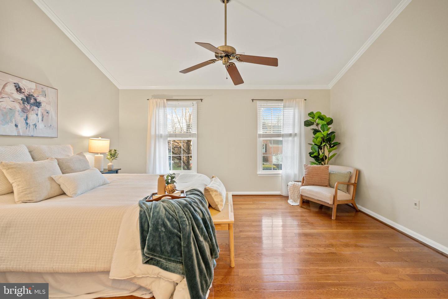 13100 ROCKPOINTE CT, CLIFTON, Virginia 20124, 4 Bedrooms Bedrooms, ,3 BathroomsBathrooms,Residential,For sale,13100 ROCKPOINTE CT,VAFX2284712 MLS # VAFX2284712