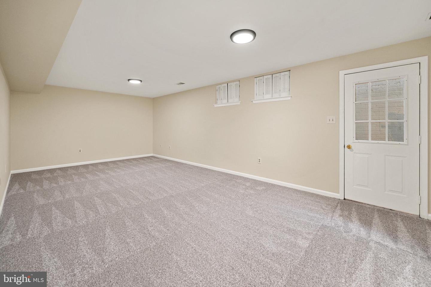 13100 ROCKPOINTE CT, CLIFTON, Virginia 20124, 4 Bedrooms Bedrooms, ,3 BathroomsBathrooms,Residential,For sale,13100 ROCKPOINTE CT,VAFX2284712 MLS # VAFX2284712