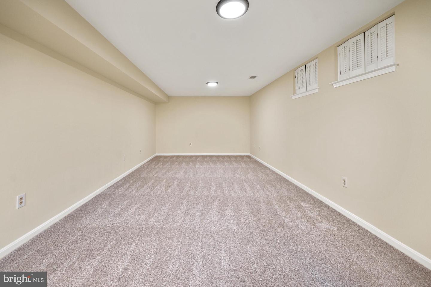 13100 ROCKPOINTE CT, CLIFTON, Virginia 20124, 4 Bedrooms Bedrooms, ,3 BathroomsBathrooms,Residential,For sale,13100 ROCKPOINTE CT,VAFX2284712 MLS # VAFX2284712