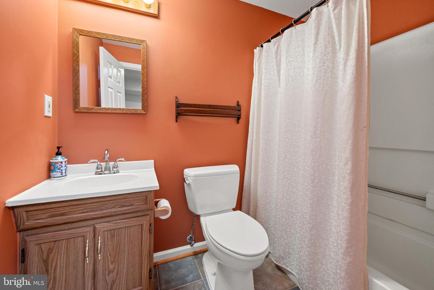 13100 ROCKPOINTE CT, CLIFTON, Virginia 20124, 4 Bedrooms Bedrooms, ,3 BathroomsBathrooms,Residential,For sale,13100 ROCKPOINTE CT,VAFX2284712 MLS # VAFX2284712