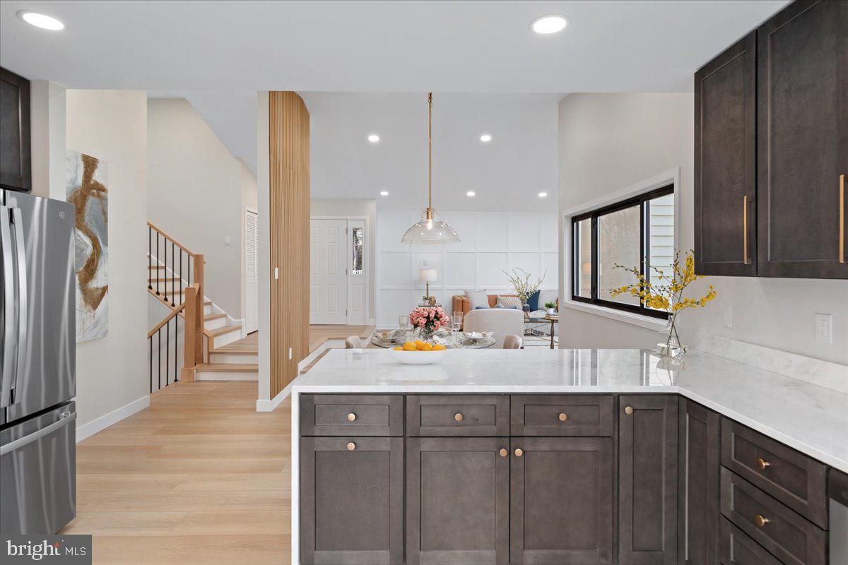 123 HILLSDALE DR, STERLING, Virginia 20164, 4 Bedrooms Bedrooms, ,2 BathroomsBathrooms,Residential,For sale,123 HILLSDALE DR,VALO2113546 MLS # VALO2113546