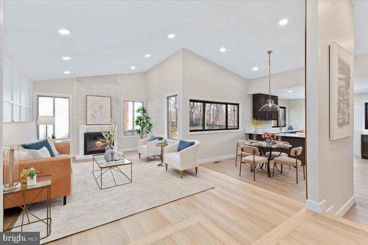 123 HILLSDALE DR, STERLING, Virginia 20164, 4 Bedrooms Bedrooms, ,2 BathroomsBathrooms,Residential,For sale,123 HILLSDALE DR,VALO2113546 MLS # VALO2113546