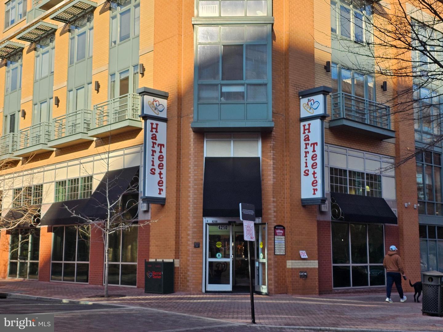 4810 29TH ST S #B1, ARLINGTON, Virginia 22206, 2 Bedrooms Bedrooms, ,1 BathroomBathrooms,Residential,For sale,4810 29TH ST S #B1,VAAR2067482 MLS # VAAR2067482