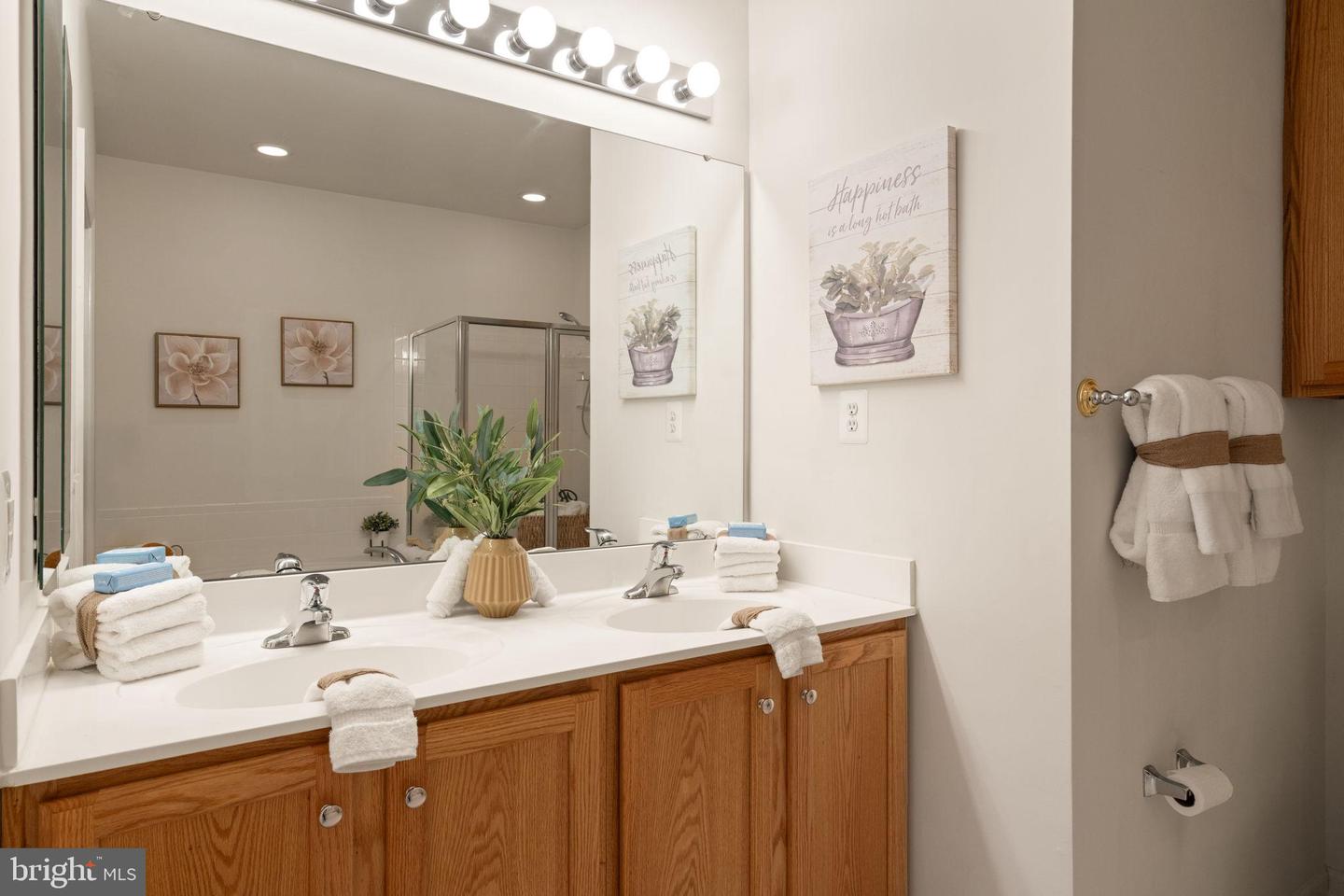 44424 LIVONIA TER, ASHBURN, Virginia 20147, 3 Bedrooms Bedrooms, 13 Rooms Rooms,3 BathroomsBathrooms,Residential,For sale,44424 LIVONIA TER,VALO2113568 MLS # VALO2113568