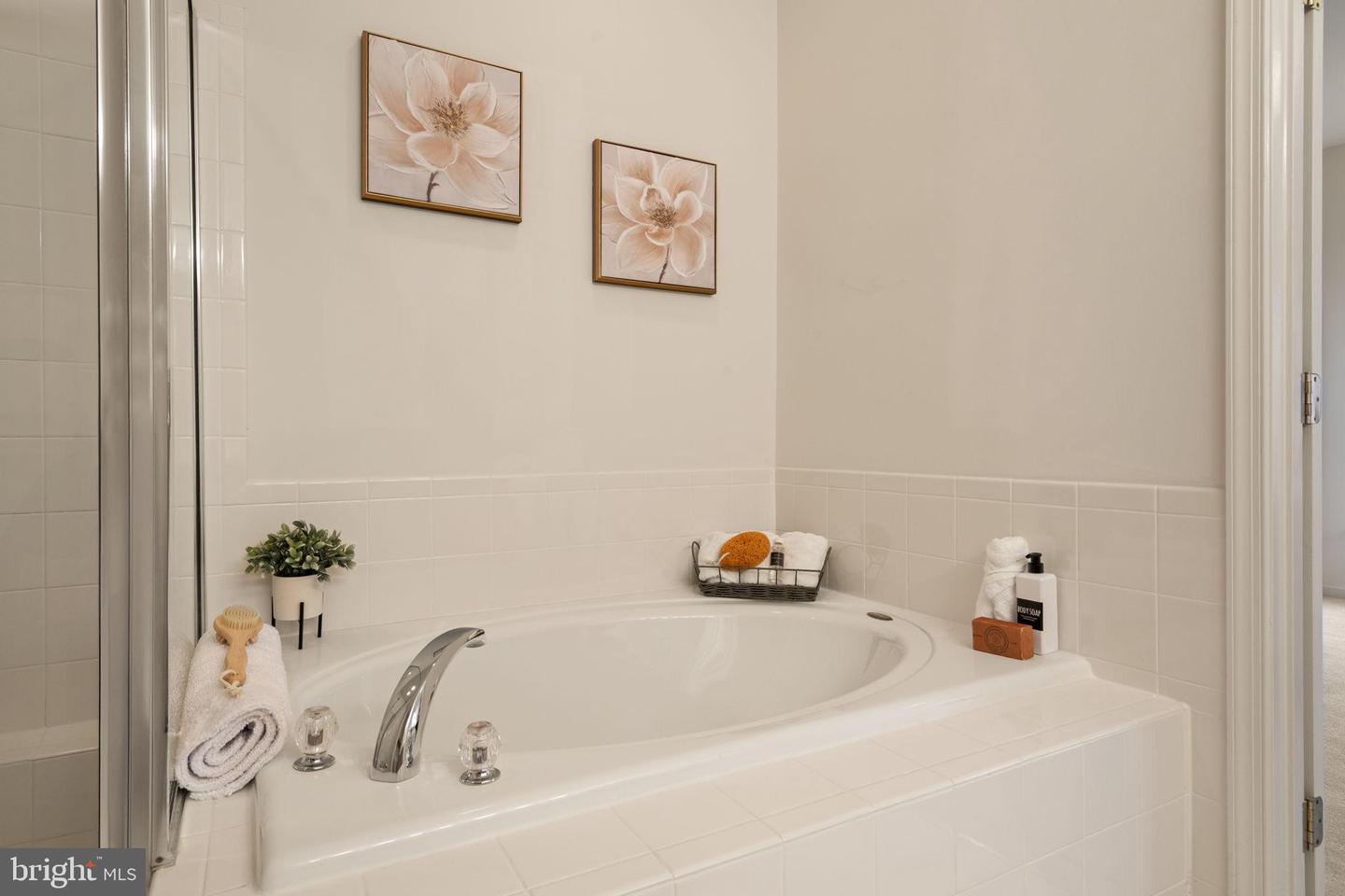 44424 LIVONIA TER, ASHBURN, Virginia 20147, 3 Bedrooms Bedrooms, 13 Rooms Rooms,3 BathroomsBathrooms,Residential,For sale,44424 LIVONIA TER,VALO2113568 MLS # VALO2113568