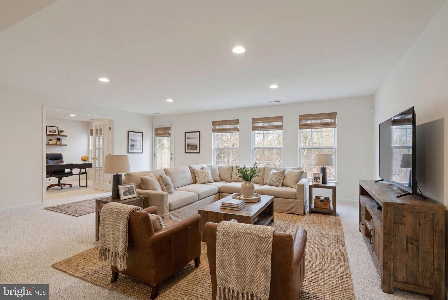 44424 LIVONIA TER, ASHBURN, Virginia 20147, 3 Bedrooms Bedrooms, 13 Rooms Rooms,3 BathroomsBathrooms,Residential,For sale,44424 LIVONIA TER,VALO2113568 MLS # VALO2113568