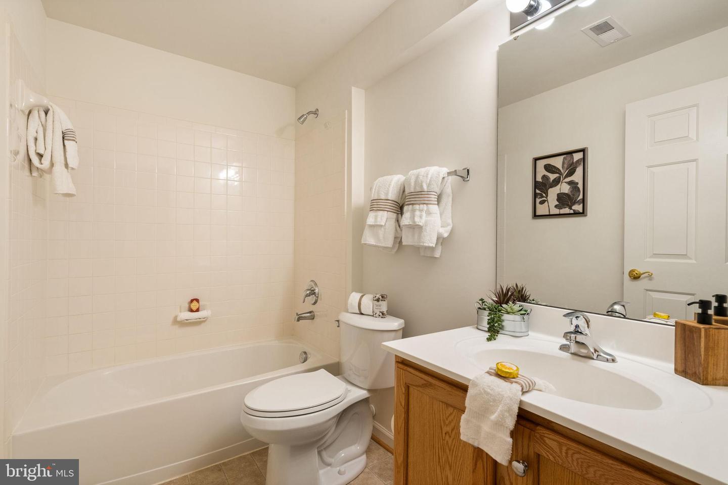 44424 LIVONIA TER, ASHBURN, Virginia 20147, 3 Bedrooms Bedrooms, 13 Rooms Rooms,3 BathroomsBathrooms,Residential,For sale,44424 LIVONIA TER,VALO2113568 MLS # VALO2113568