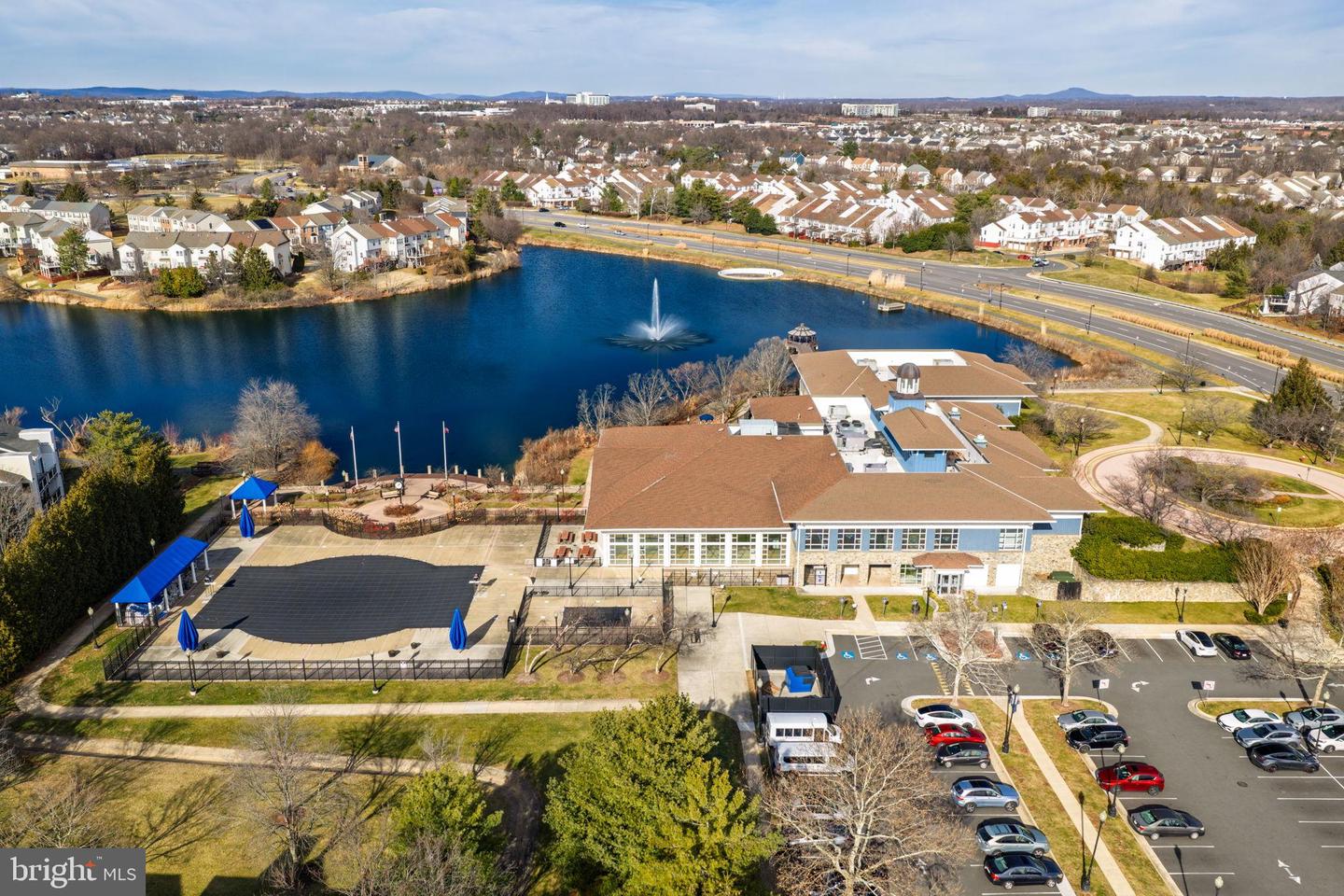 44424 LIVONIA TER, ASHBURN, Virginia 20147, 3 Bedrooms Bedrooms, 13 Rooms Rooms,3 BathroomsBathrooms,Residential,For sale,44424 LIVONIA TER,VALO2113568 MLS # VALO2113568