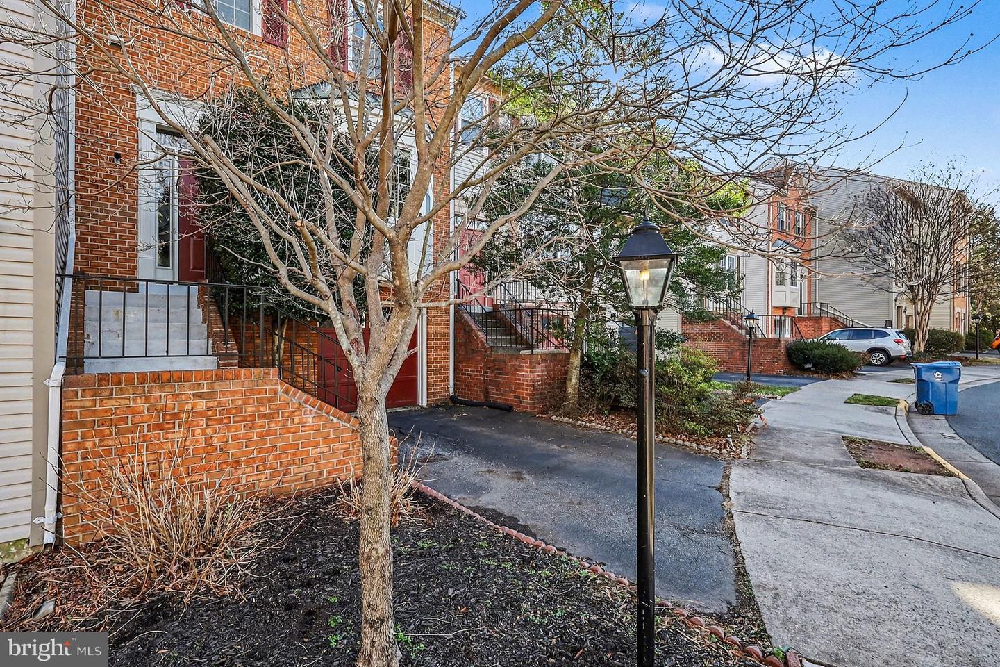 44102 GALA CIR, ASHBURN, Virginia 20147, 3 Bedrooms Bedrooms, ,2 BathroomsBathrooms,Residential,For sale,44102 GALA CIR,VALO2113580 MLS # VALO2113580