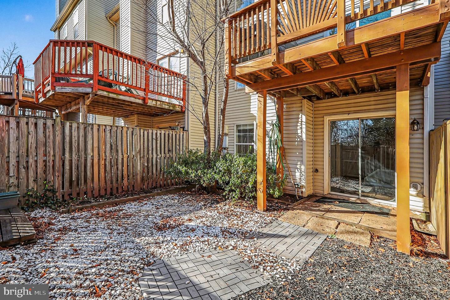 44102 GALA CIR, ASHBURN, Virginia 20147, 3 Bedrooms Bedrooms, ,2 BathroomsBathrooms,Residential,For sale,44102 GALA CIR,VALO2113580 MLS # VALO2113580