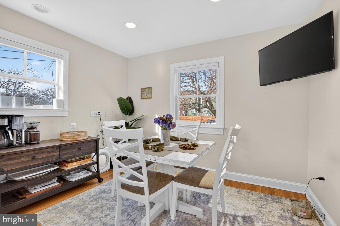 4700 2ND ST N, ARLINGTON, Virginia 22203, 3 Bedrooms Bedrooms, ,2 BathroomsBathrooms,Residential,For sale,4700 2ND ST N,VAAR2067516 MLS # VAAR2067516