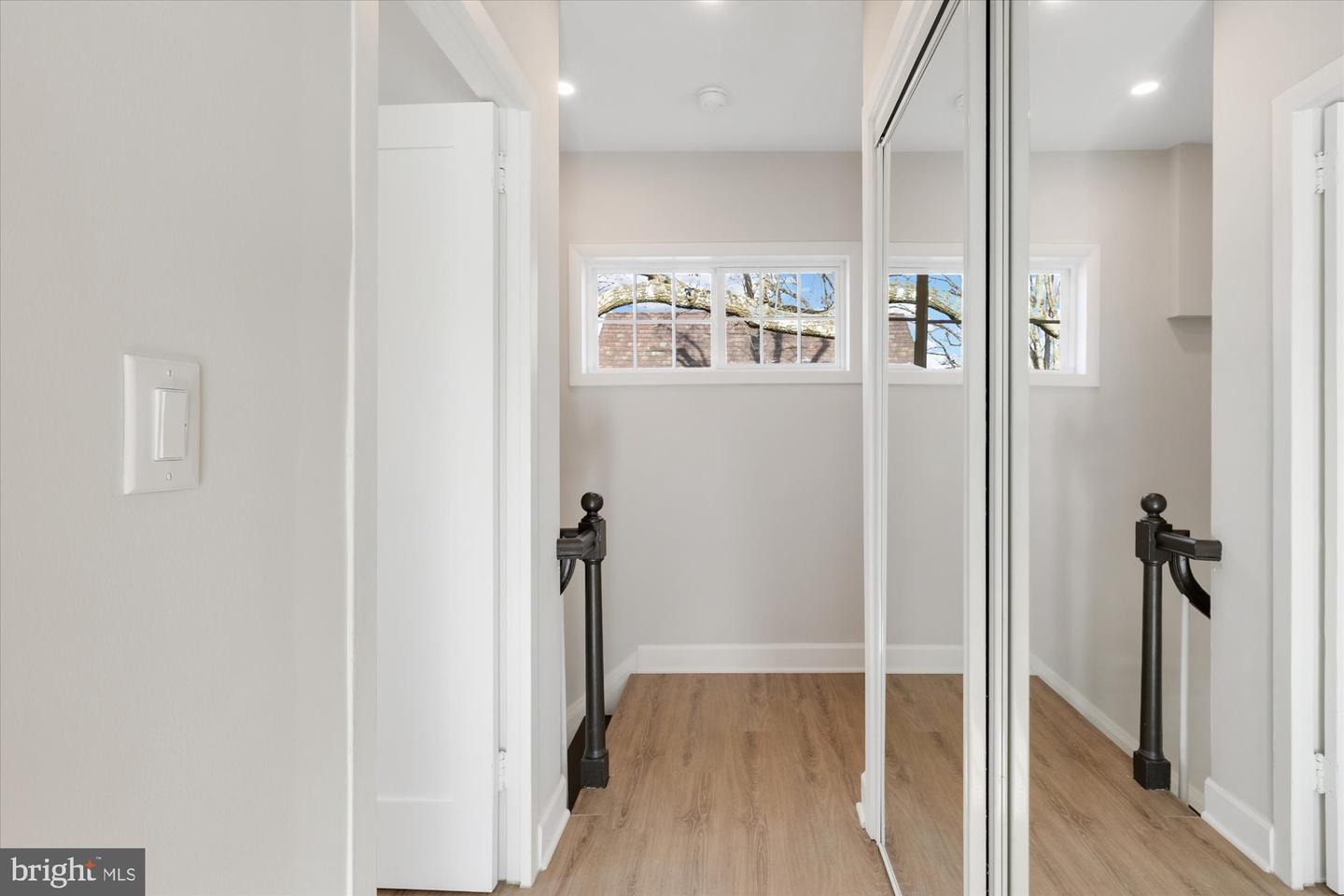 3254 GUNSTON RD, ALEXANDRIA, Virginia 22302, 2 Bedrooms Bedrooms, ,1 BathroomBathrooms,Residential,For sale,3254 GUNSTON RD,VAAX2052992 MLS # VAAX2052992