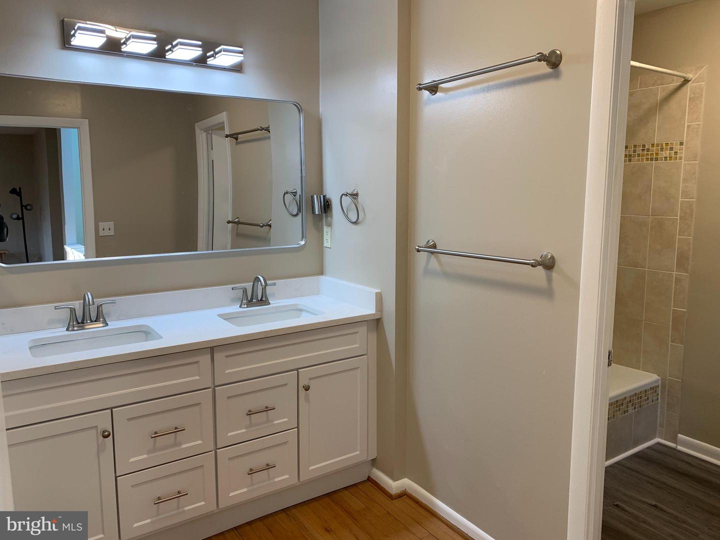 11854 S LAKES CT, RESTON, Virginia 20191, 3 Bedrooms Bedrooms, ,2 BathroomsBathrooms,Residential,For sale,11854 S LAKES CT,VAFX2284898 MLS # VAFX2284898