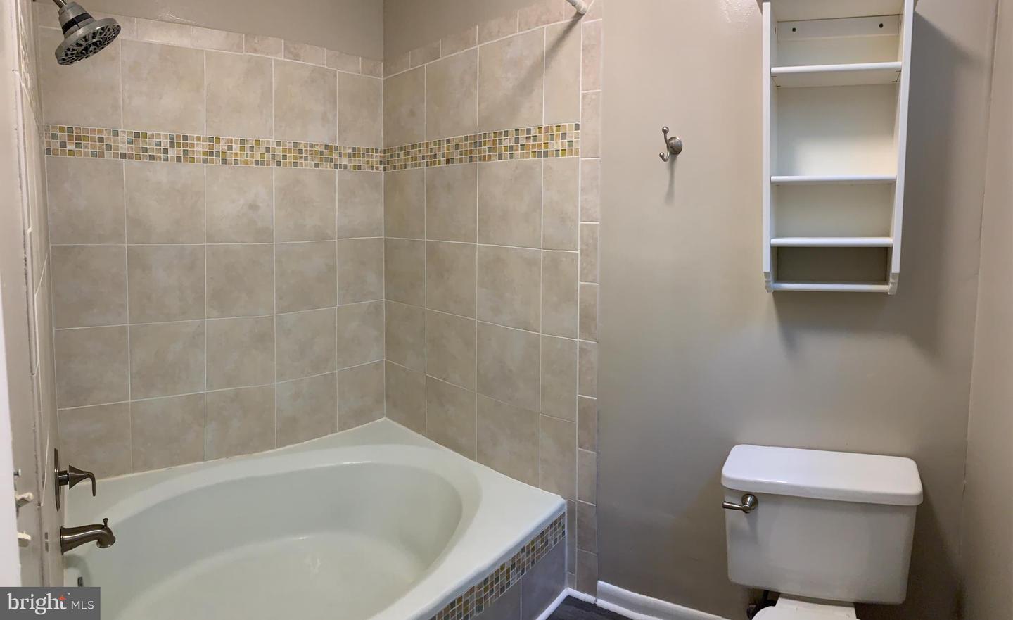 11854 S LAKES CT, RESTON, Virginia 20191, 3 Bedrooms Bedrooms, ,2 BathroomsBathrooms,Residential,For sale,11854 S LAKES CT,VAFX2284898 MLS # VAFX2284898