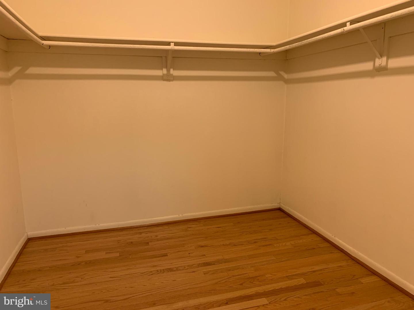 11854 S LAKES CT, RESTON, Virginia 20191, 3 Bedrooms Bedrooms, ,2 BathroomsBathrooms,Residential,For sale,11854 S LAKES CT,VAFX2284898 MLS # VAFX2284898