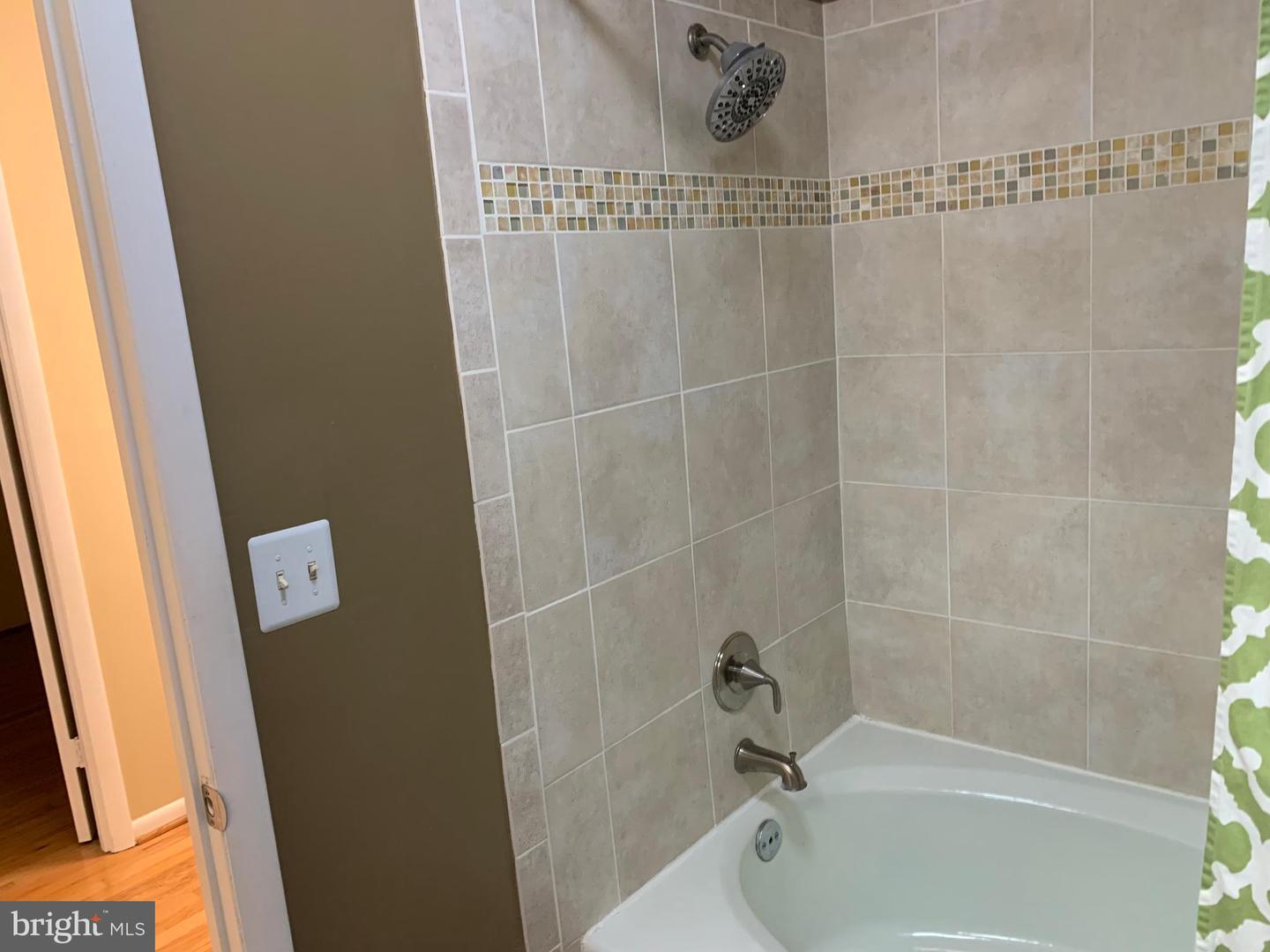 11854 S LAKES CT, RESTON, Virginia 20191, 3 Bedrooms Bedrooms, ,2 BathroomsBathrooms,Residential,For sale,11854 S LAKES CT,VAFX2284898 MLS # VAFX2284898