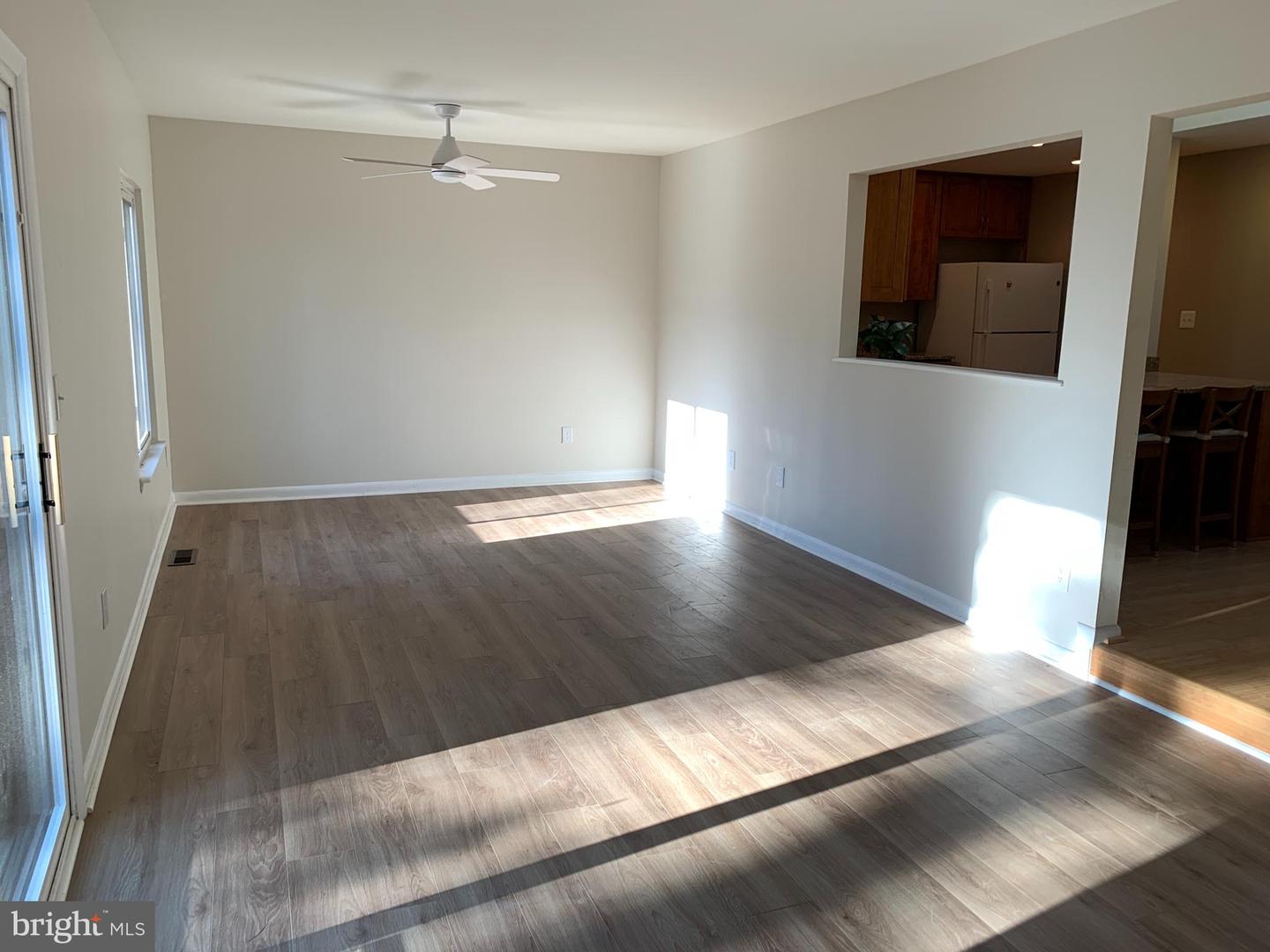 11854 S LAKES CT, RESTON, Virginia 20191, 3 Bedrooms Bedrooms, ,2 BathroomsBathrooms,Residential,For sale,11854 S LAKES CT,VAFX2284898 MLS # VAFX2284898