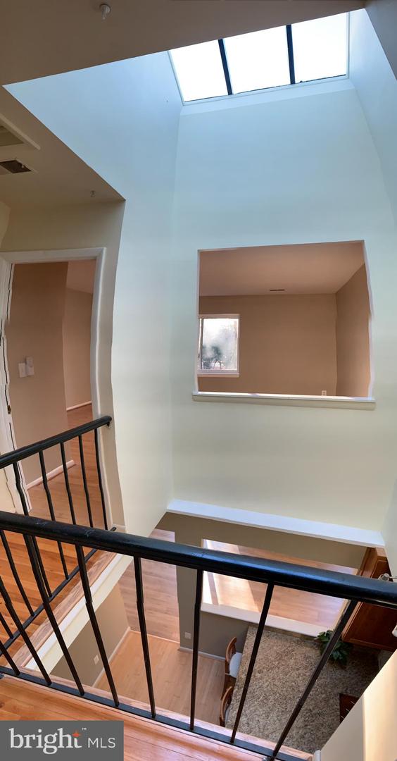 11854 S LAKES CT, RESTON, Virginia 20191, 3 Bedrooms Bedrooms, ,2 BathroomsBathrooms,Residential,For sale,11854 S LAKES CT,VAFX2284898 MLS # VAFX2284898