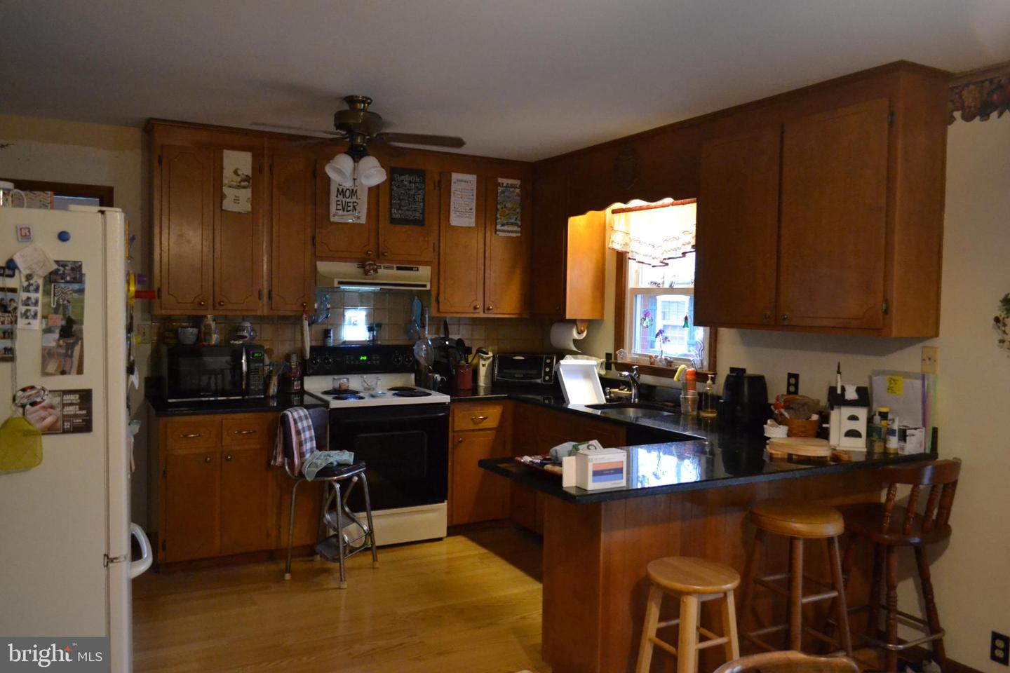 315 AZALIA DR, FREDERICKSBURG, Virginia 22408, 3 Bedrooms Bedrooms, 9 Rooms Rooms,2 BathroomsBathrooms,Residential,For sale,315 AZALIA DR,VASP2038514 MLS # VASP2038514