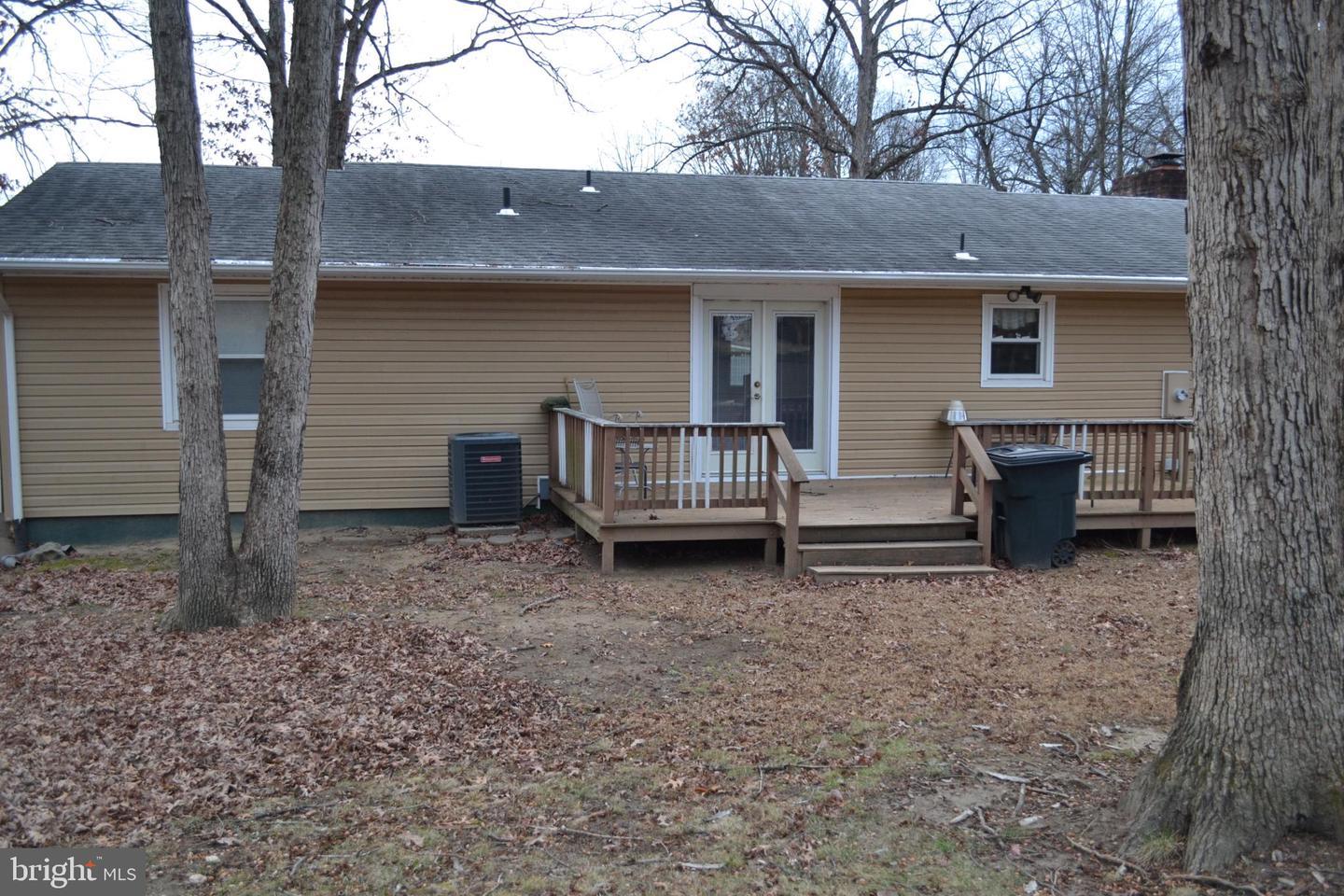 315 AZALIA DR, FREDERICKSBURG, Virginia 22408, 3 Bedrooms Bedrooms, 9 Rooms Rooms,2 BathroomsBathrooms,Residential,For sale,315 AZALIA DR,VASP2038514 MLS # VASP2038514